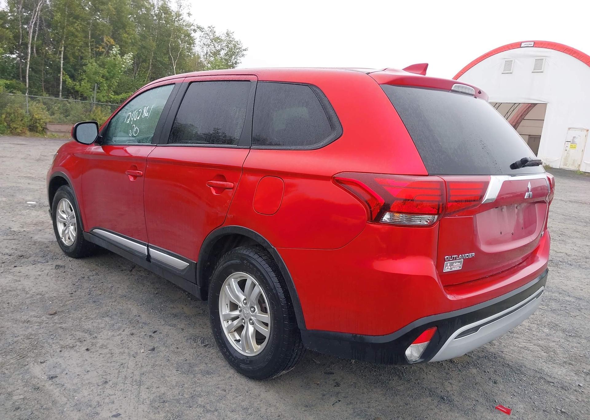 2020 MITSUBISHI OUTLANDER ES
