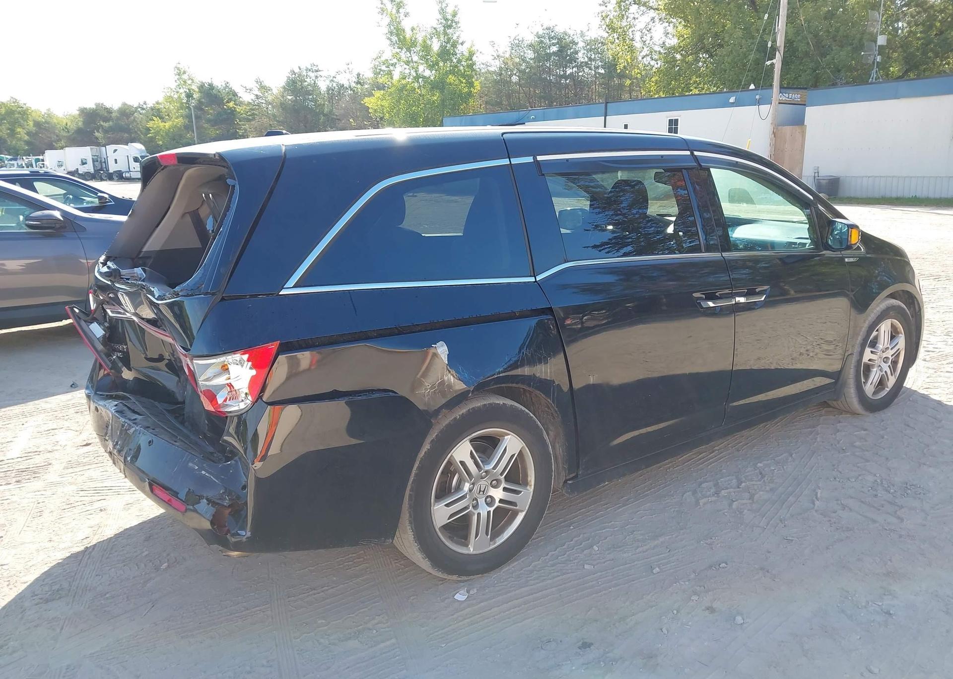 2012 HONDA ODYSSEY TOURING