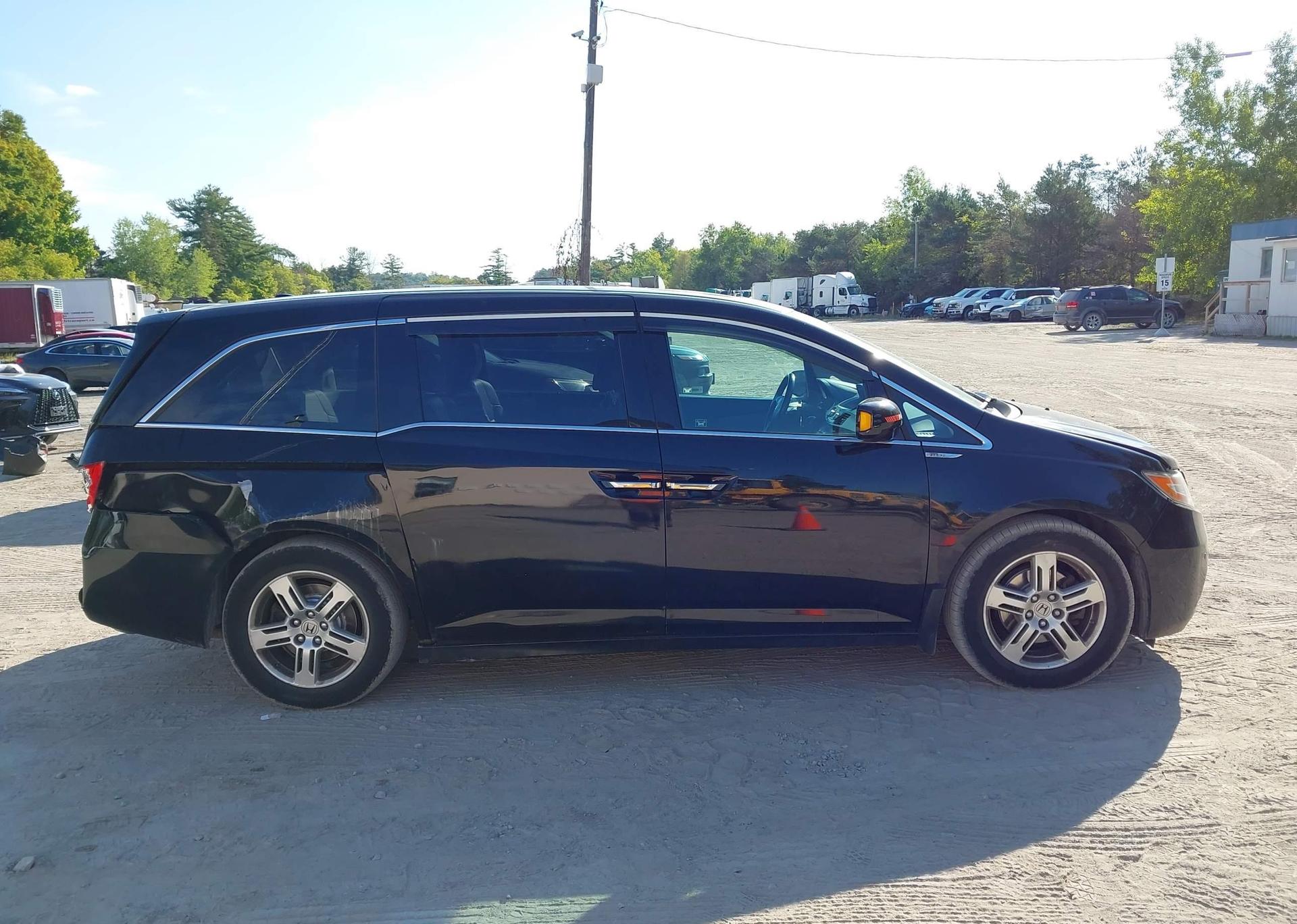 2012 HONDA ODYSSEY TOURING