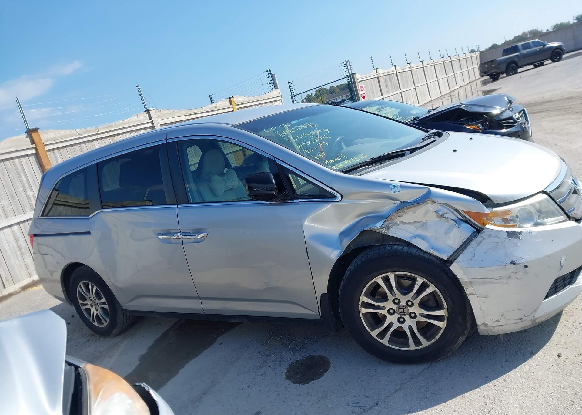 2013 HONDA ODYSSEY EX