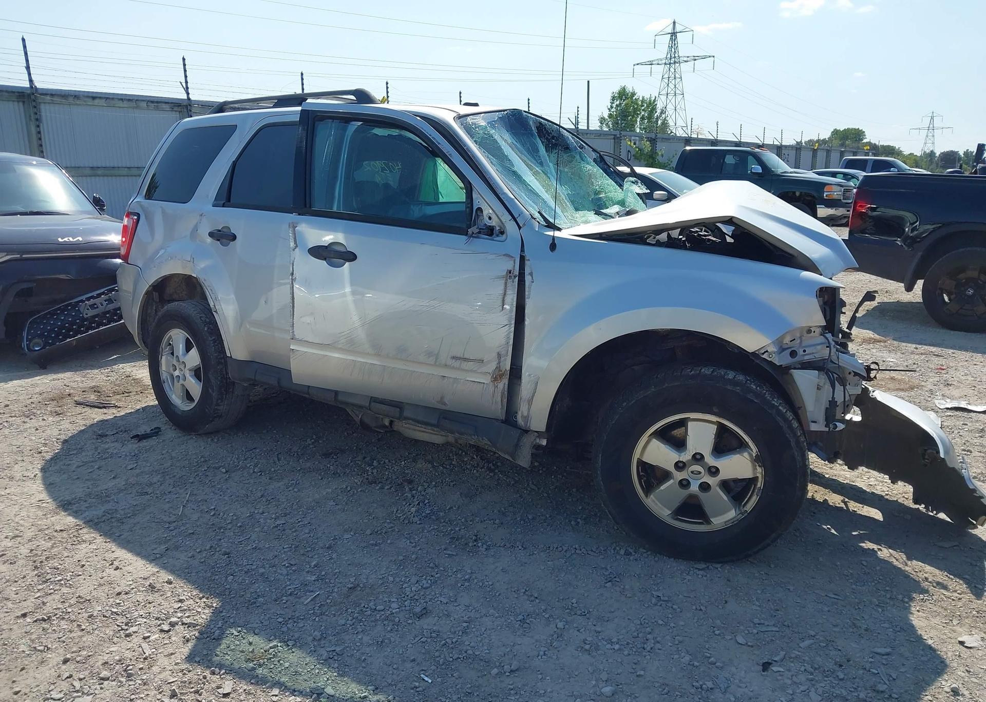 2012 FORD ESCAPE XLT