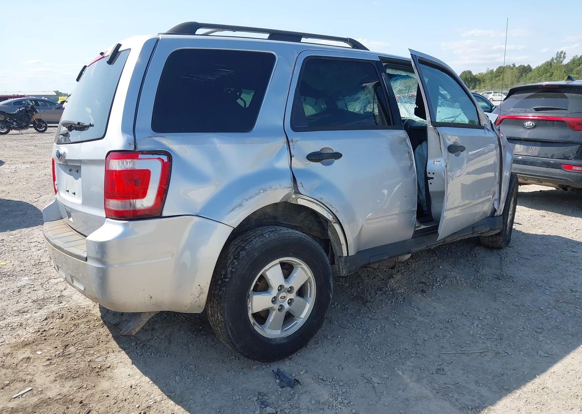2012 FORD ESCAPE XLT