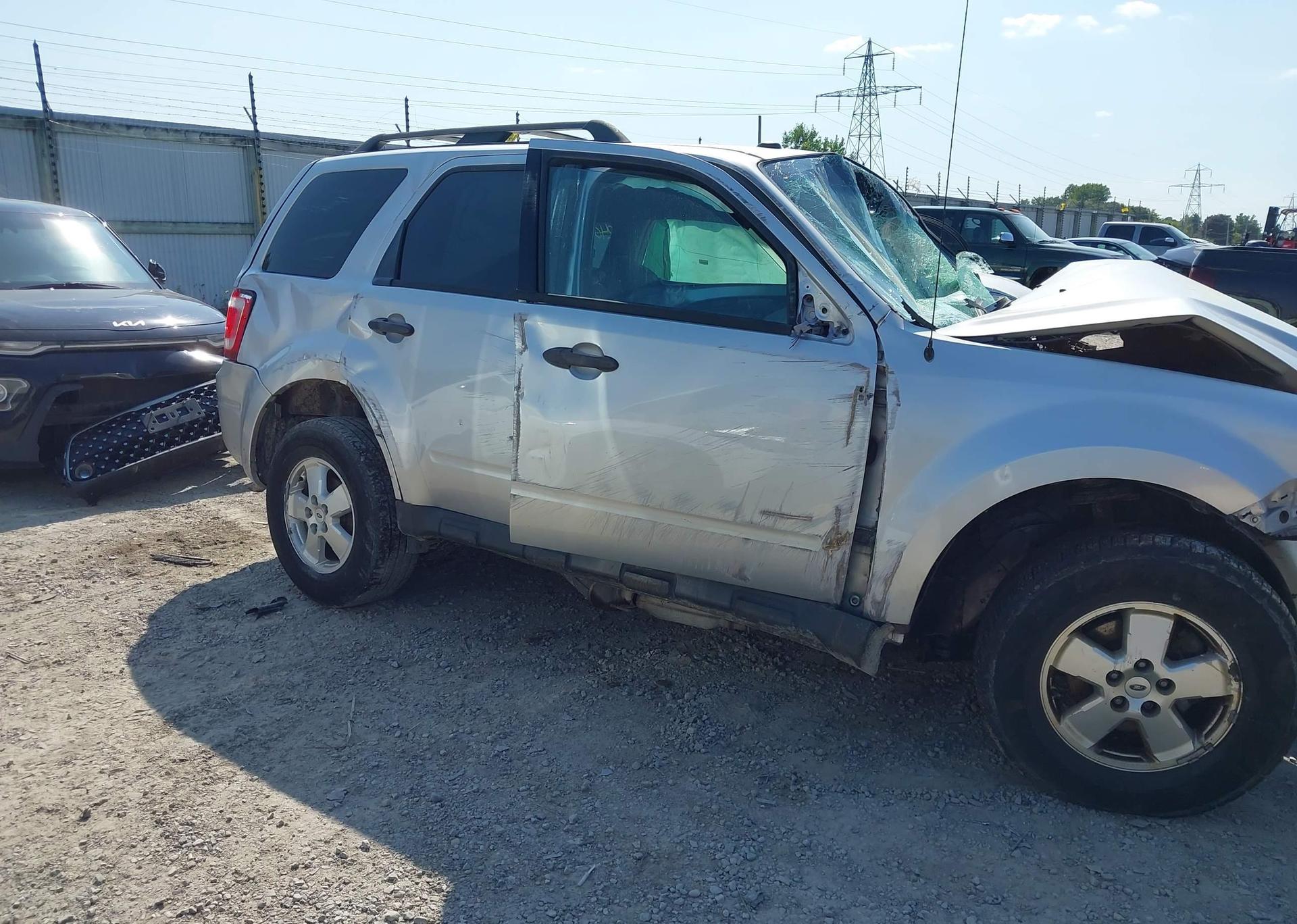 2012 FORD ESCAPE XLT