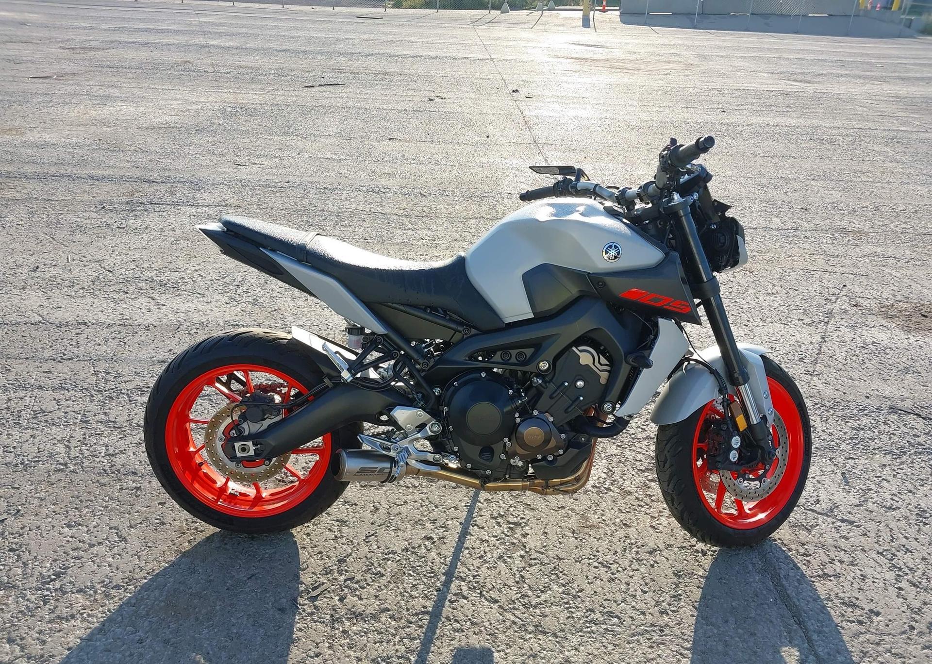 2019 YAMAHA MT09