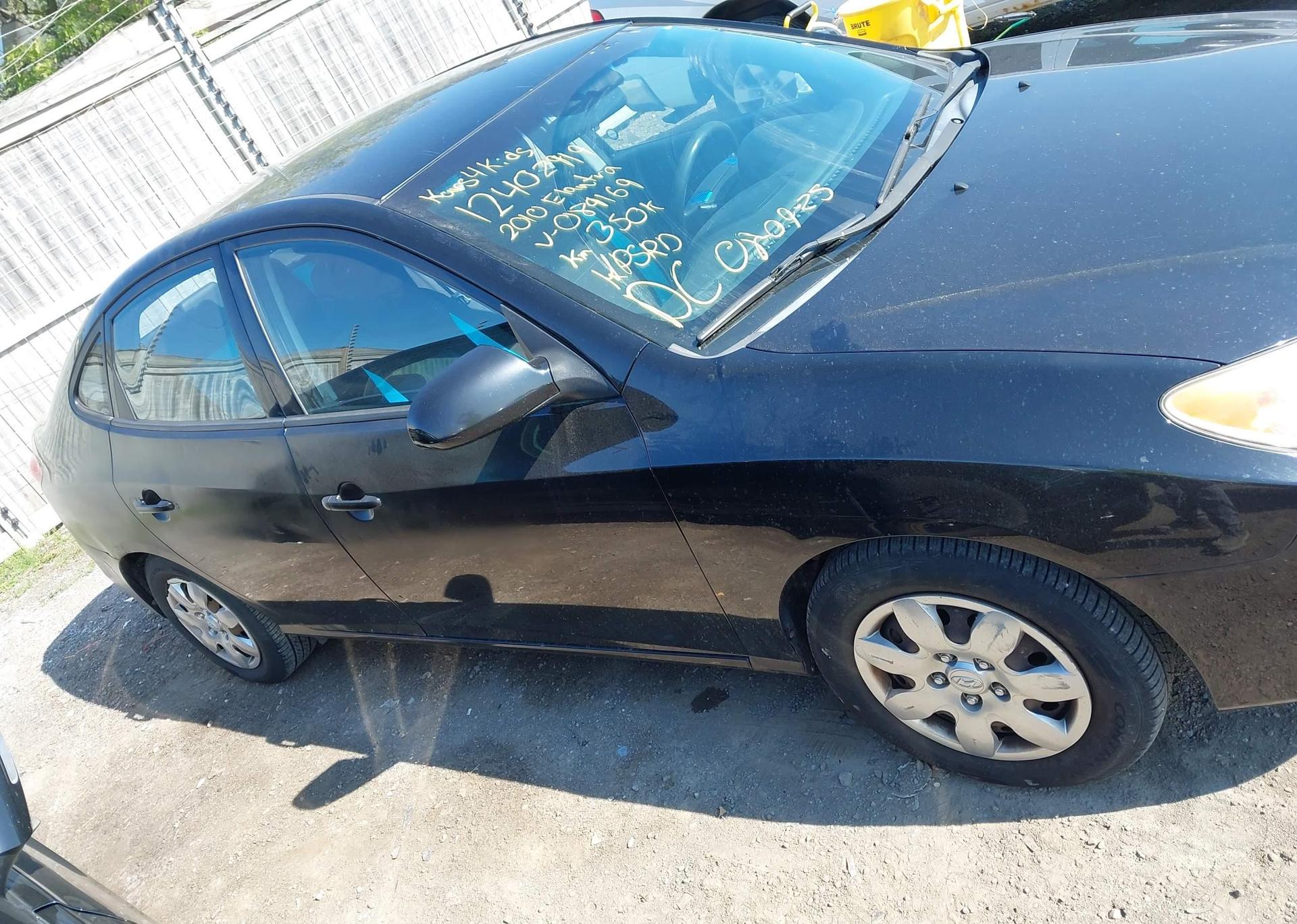 2010 HYUNDAI ELANTRA BLUE