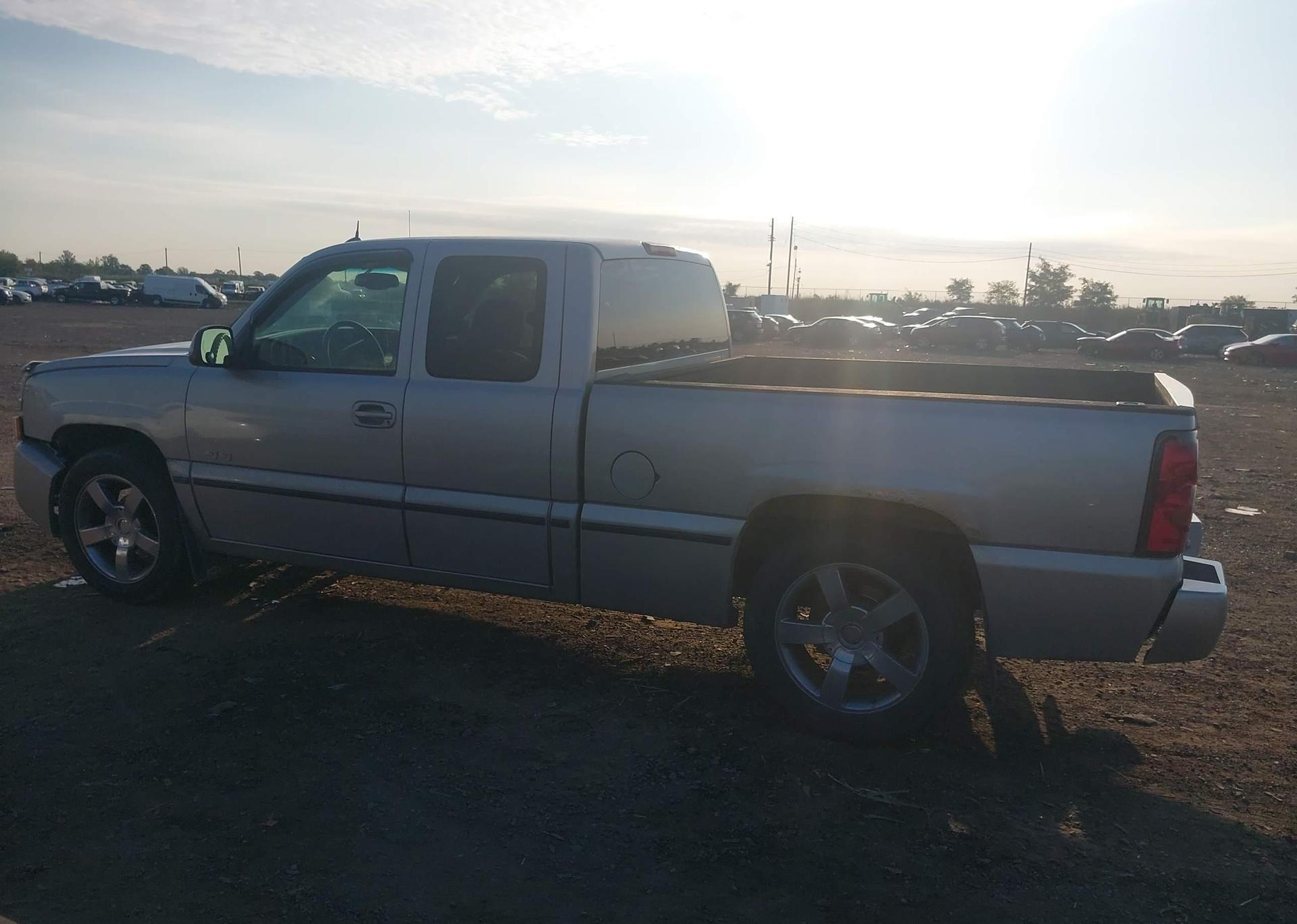 2005 CHEVROLET SILVERADO 1500 SS