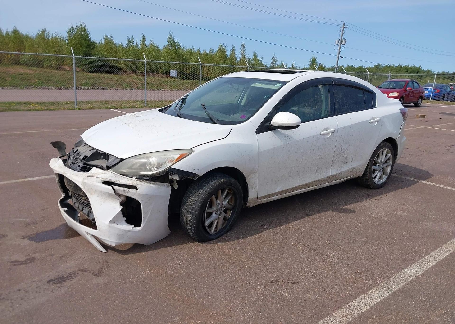 2012 MAZDA 3 S