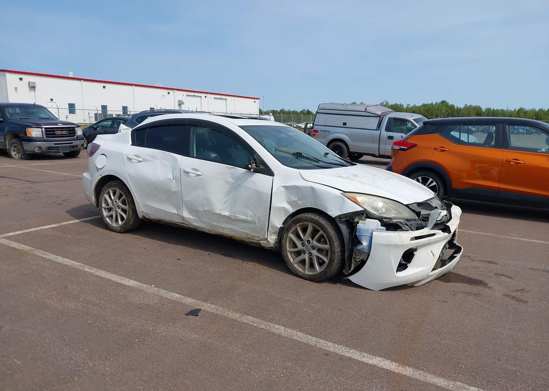 2012 MAZDA 3 S
