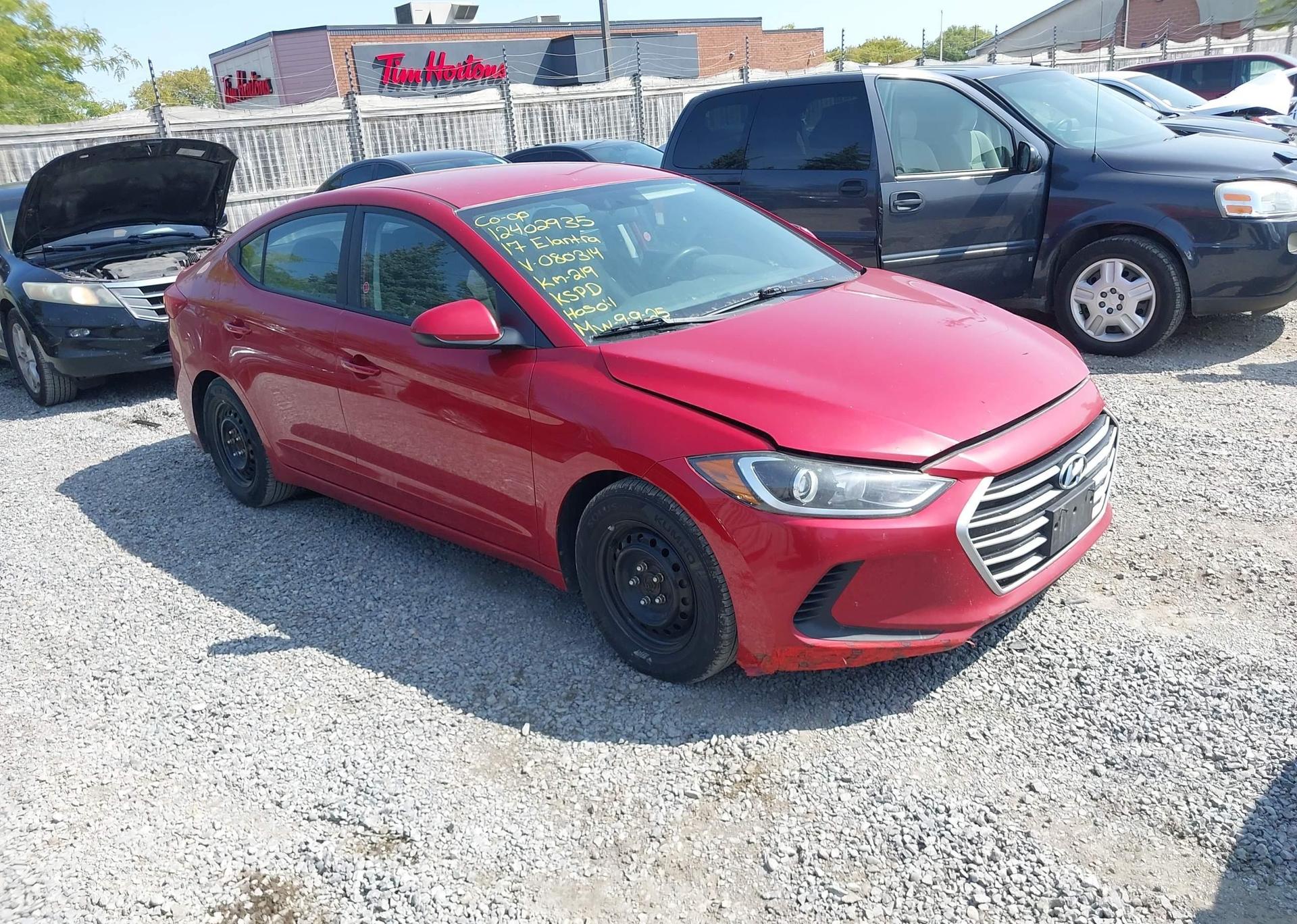 2017 HYUNDAI elantra se