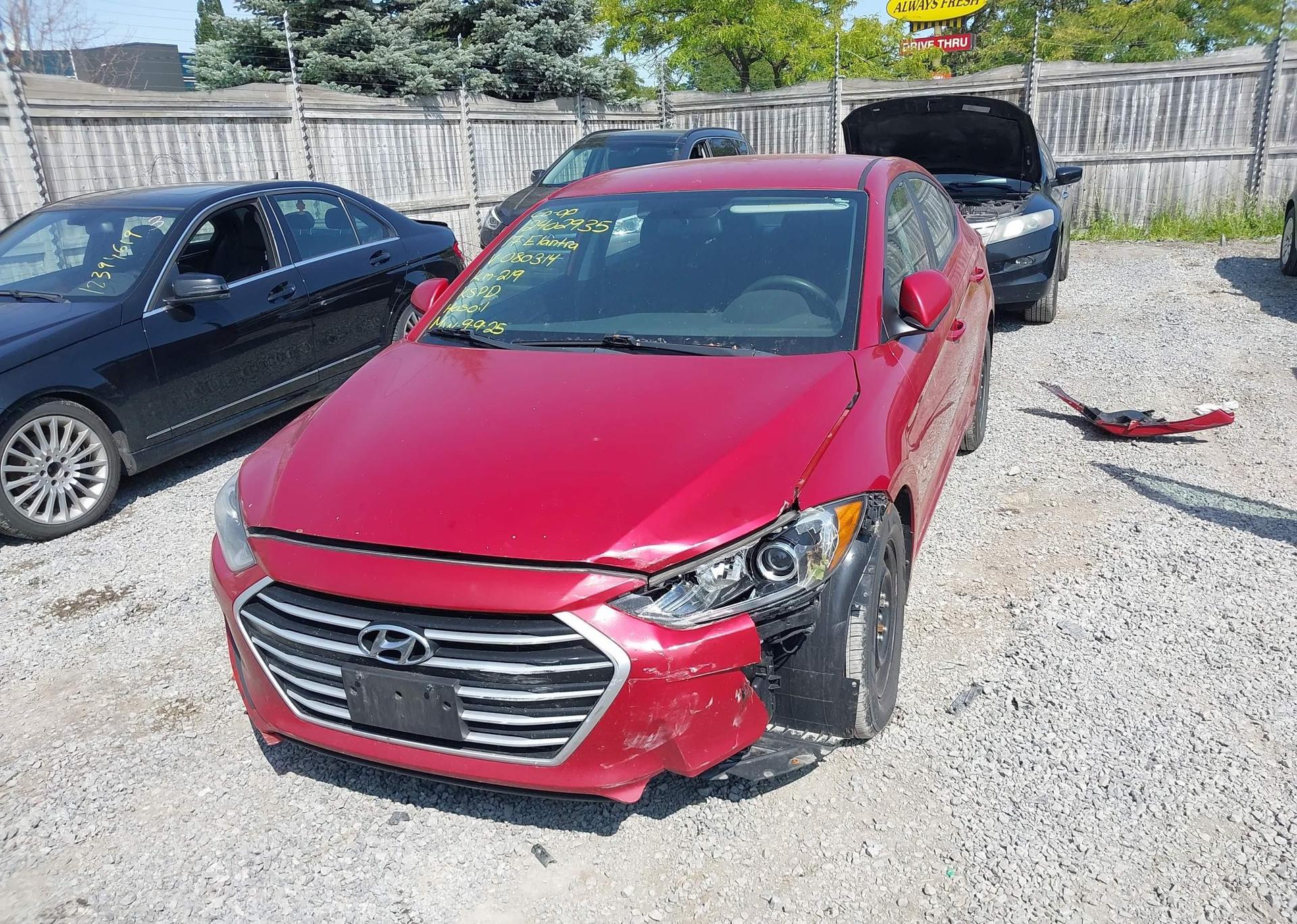2017 HYUNDAI elantra se