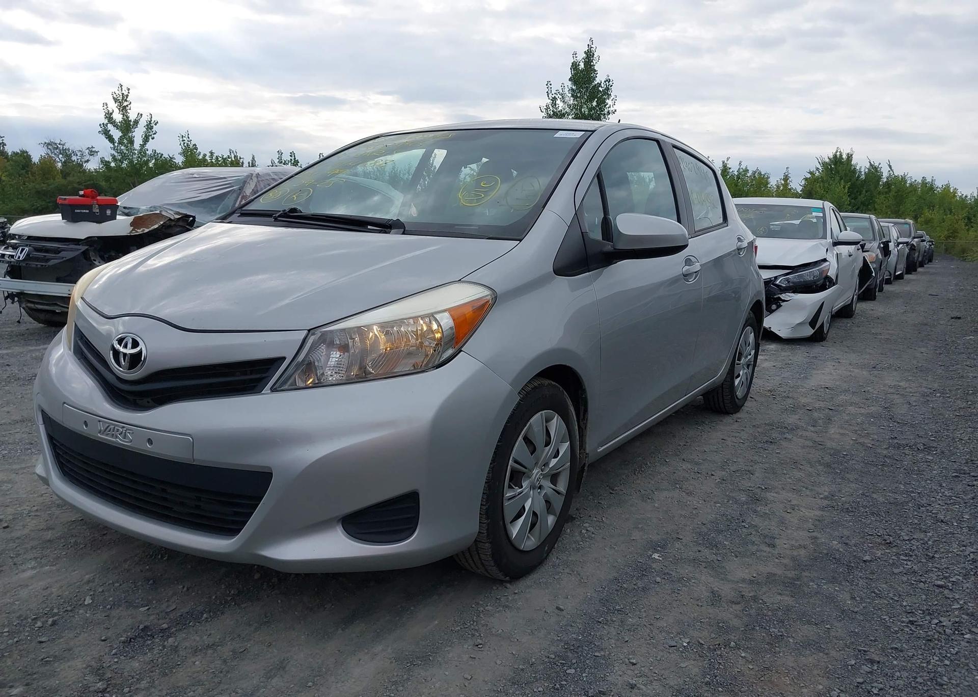 2014 TOYOTA YARIS