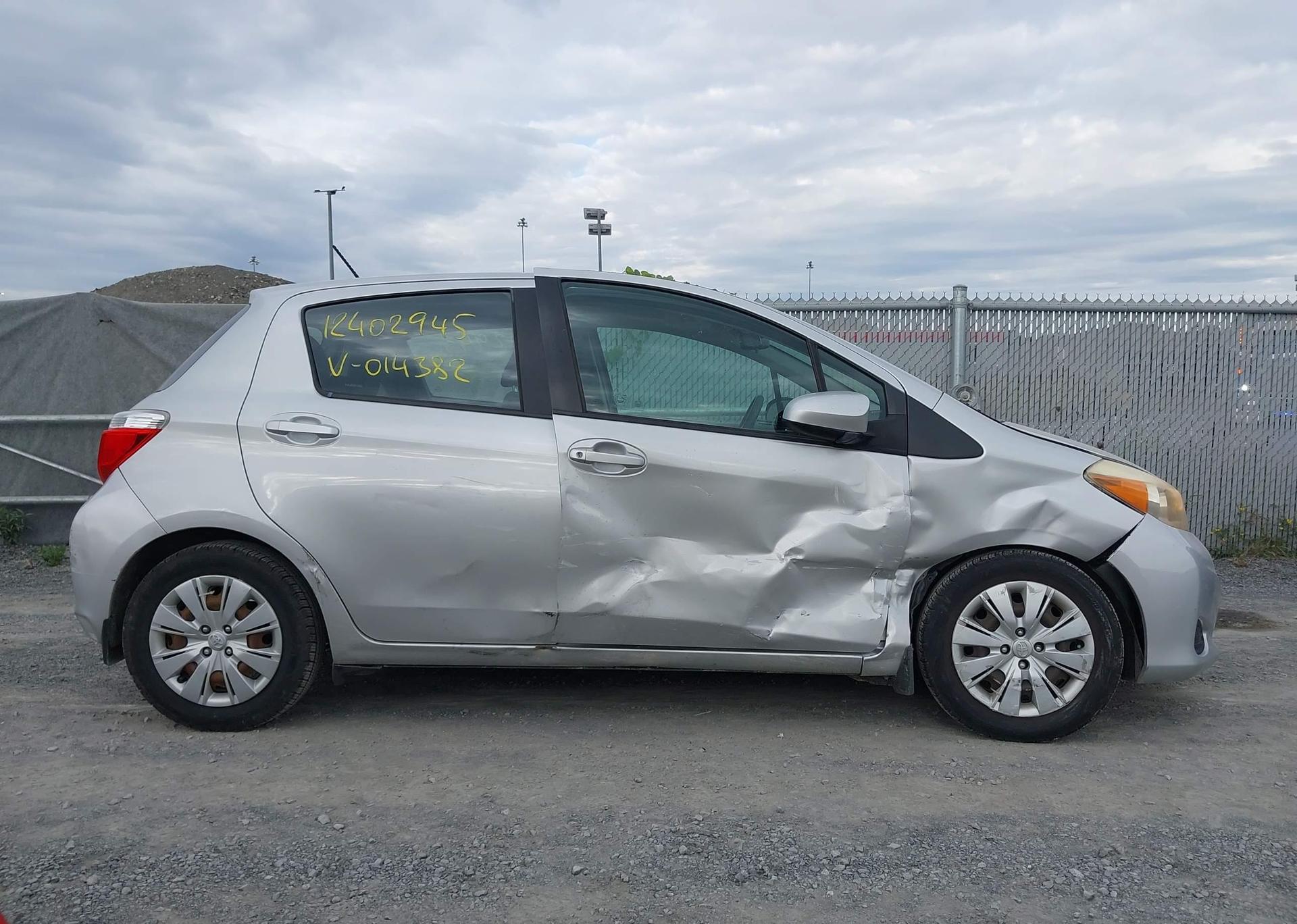 2014 TOYOTA YARIS