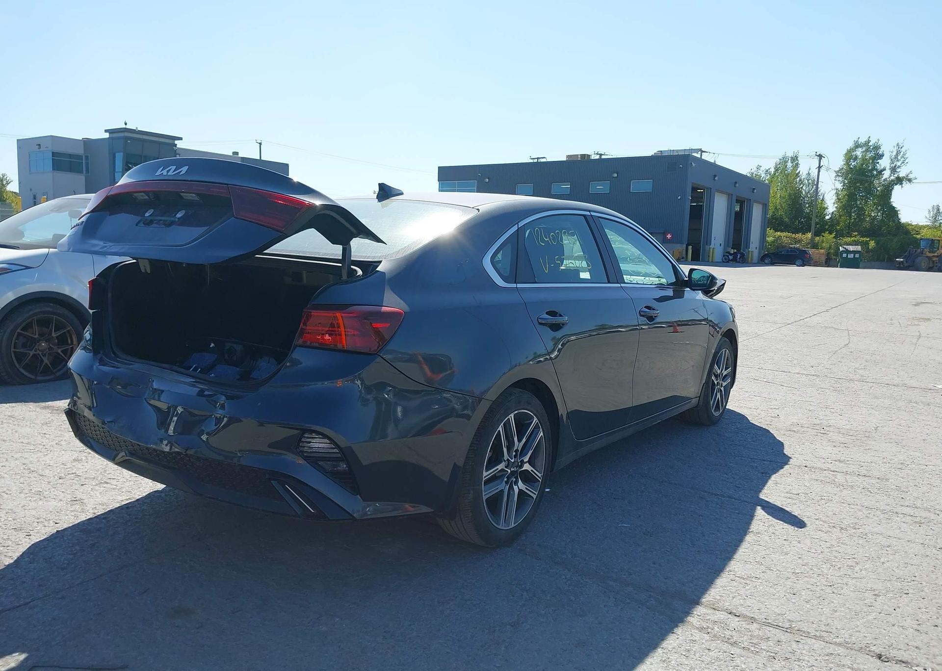 2023 KIA FORTE EX