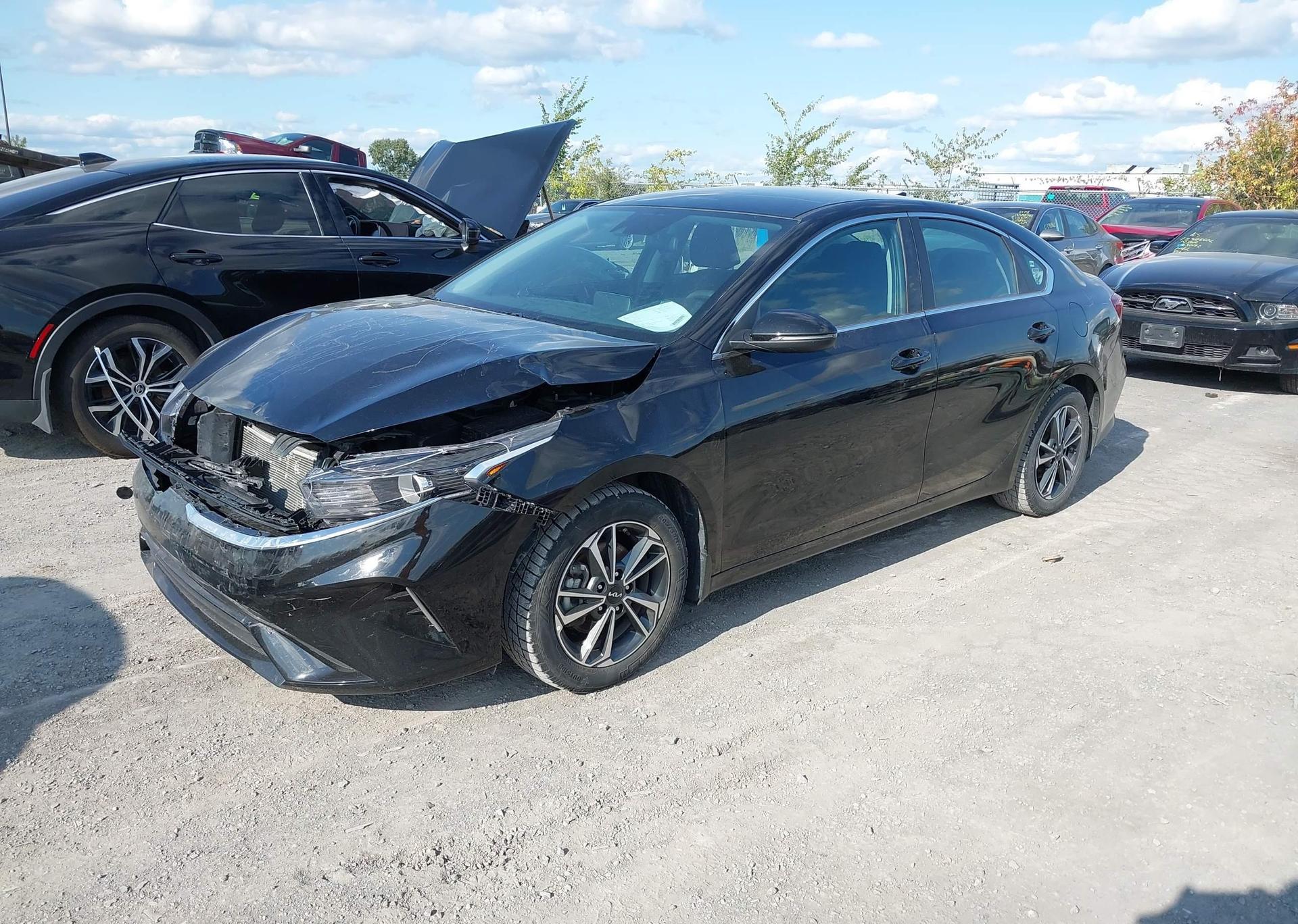 2024 KIA FORTE EX