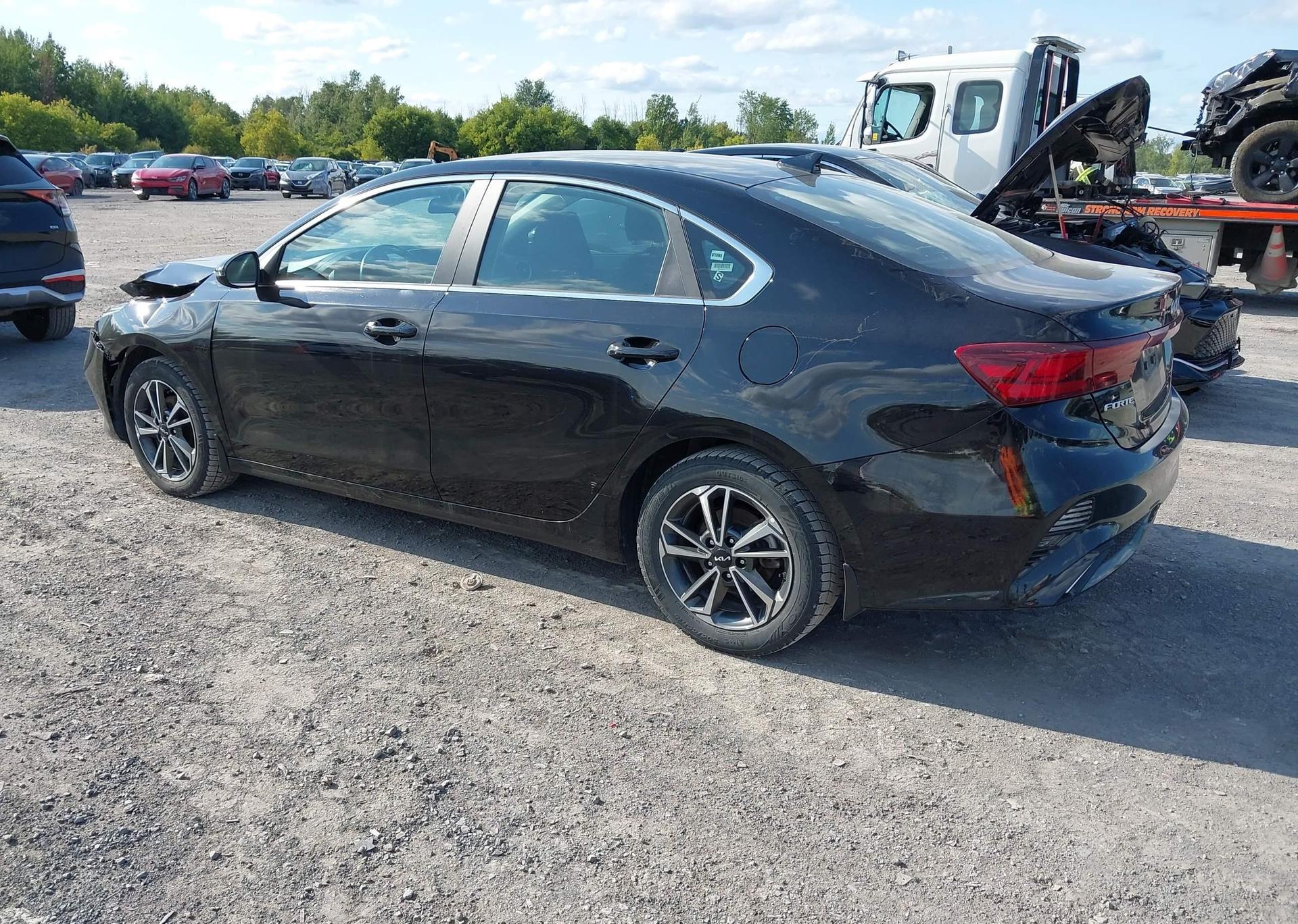 2024 KIA FORTE EX