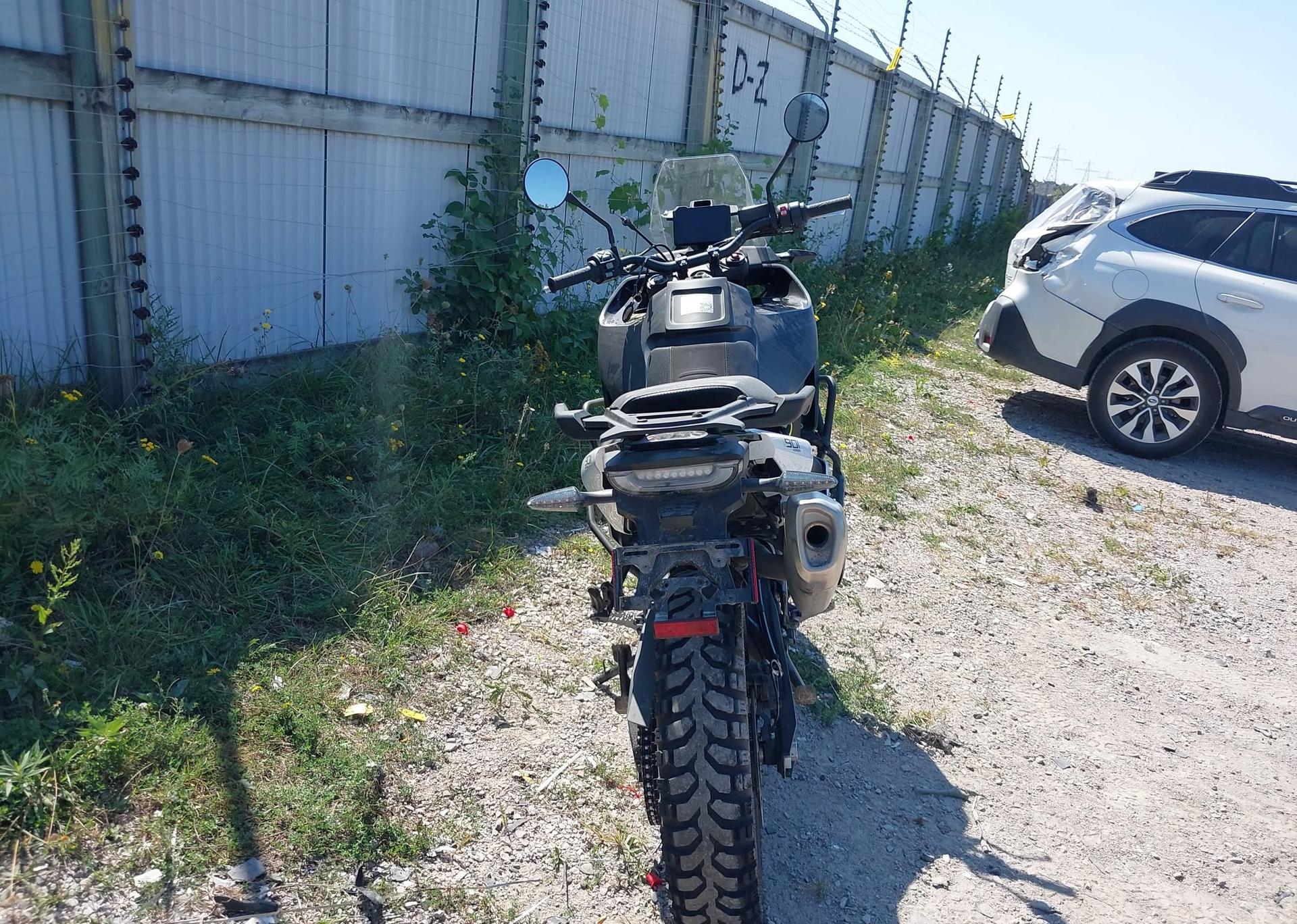 2023 HUSQVARNA NORDEN 901