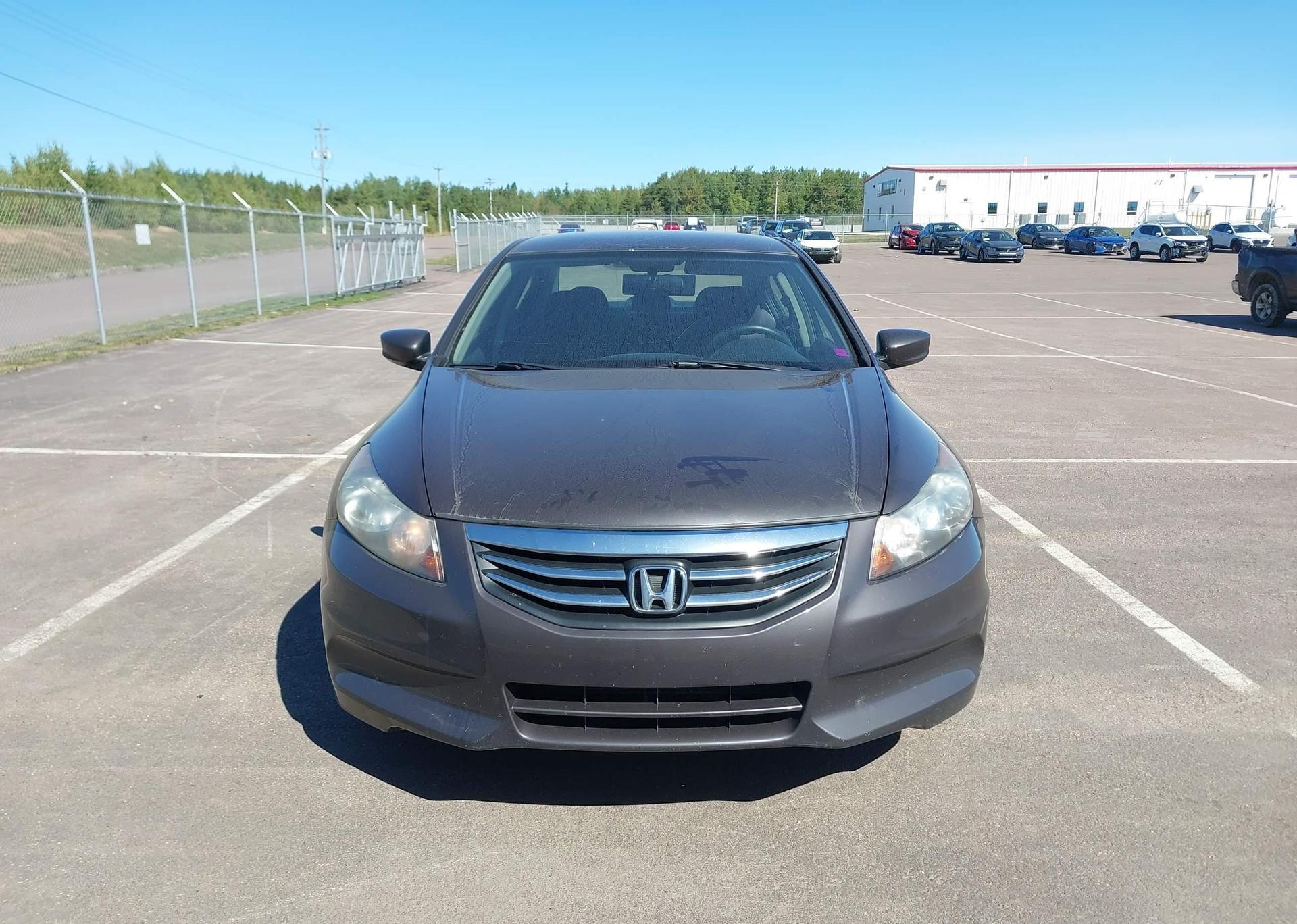 2012 HONDA ACCORD SE