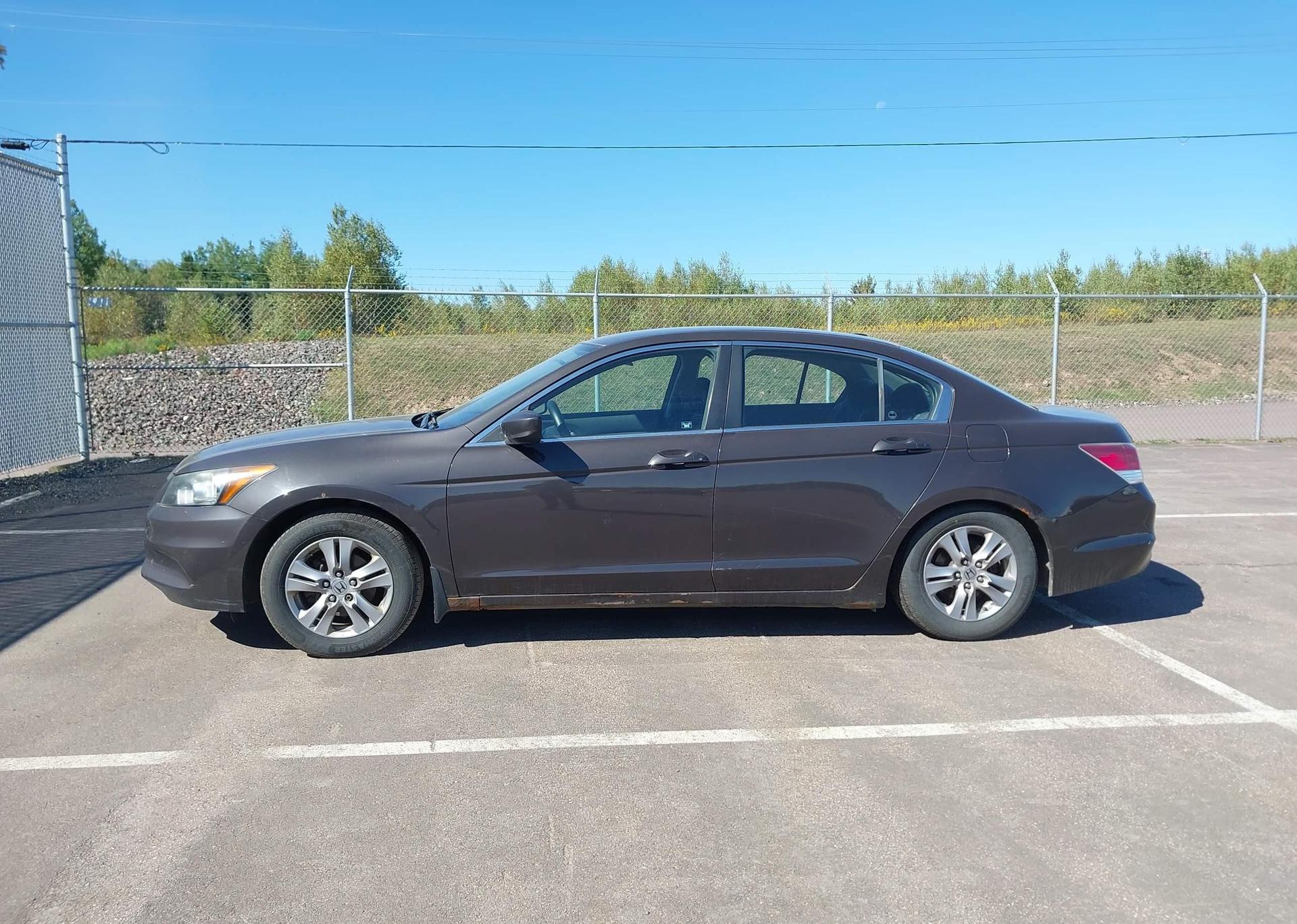 2012 HONDA ACCORD SE