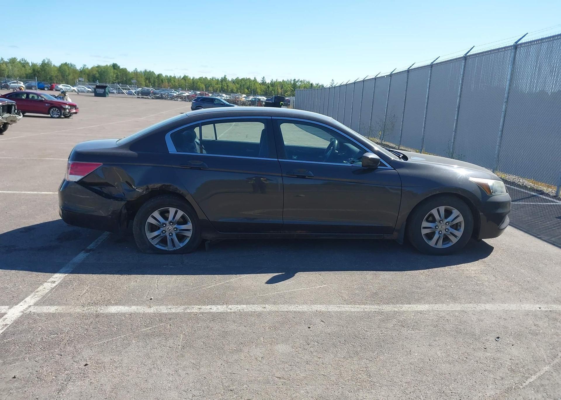 2012 HONDA ACCORD SE