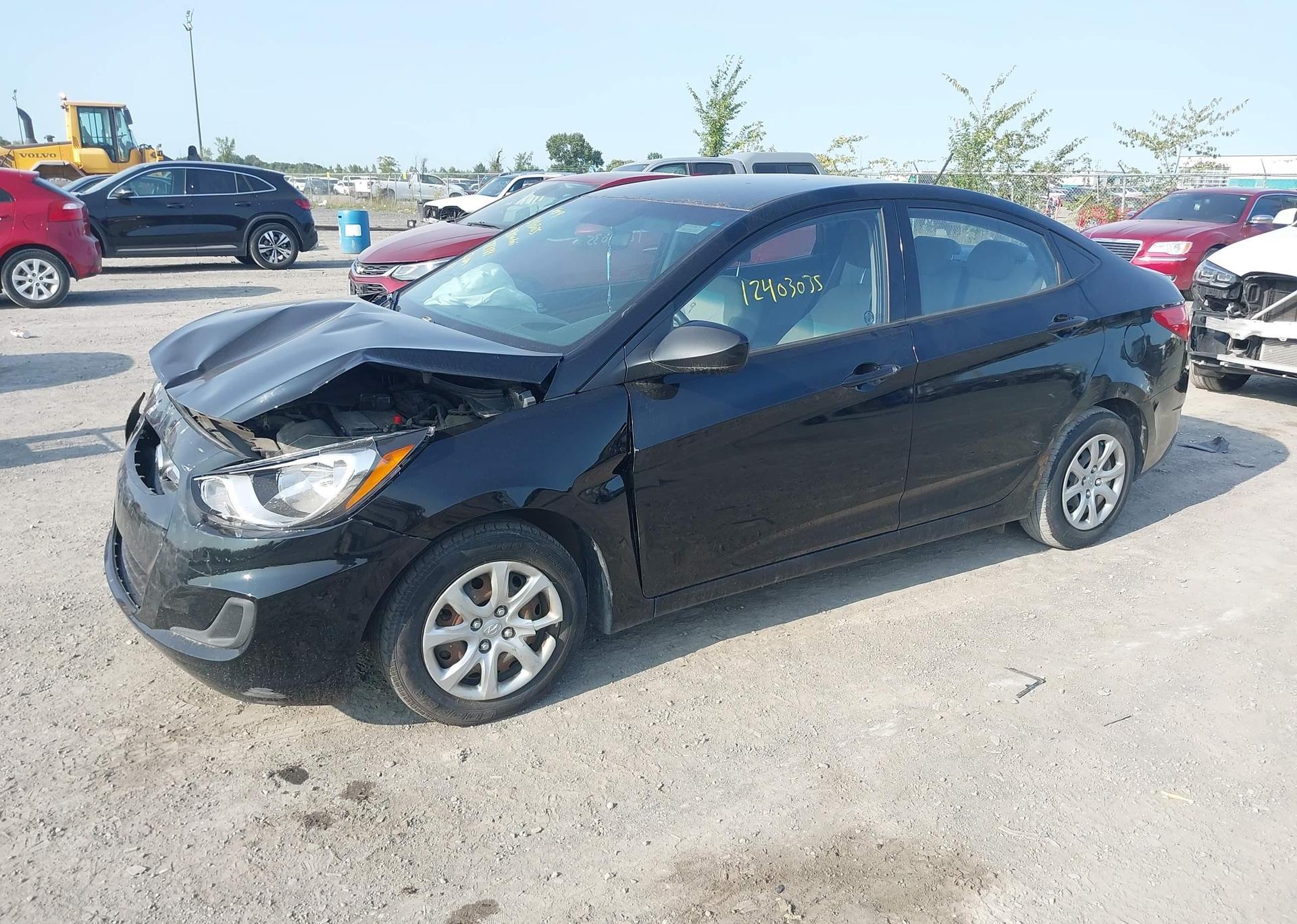 2014 HYUNDAI ACCENT