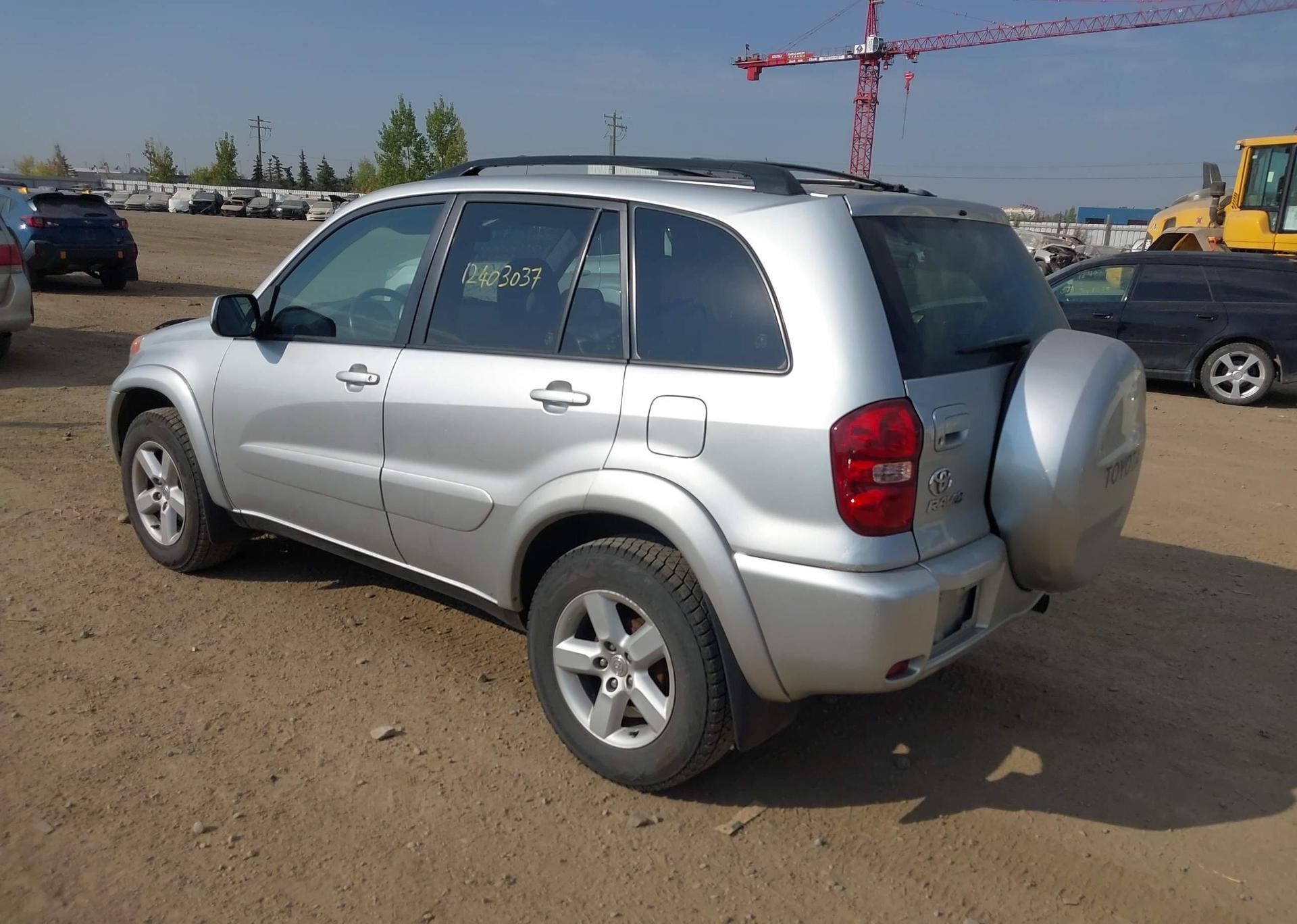 2004 TOYOTA RAV4