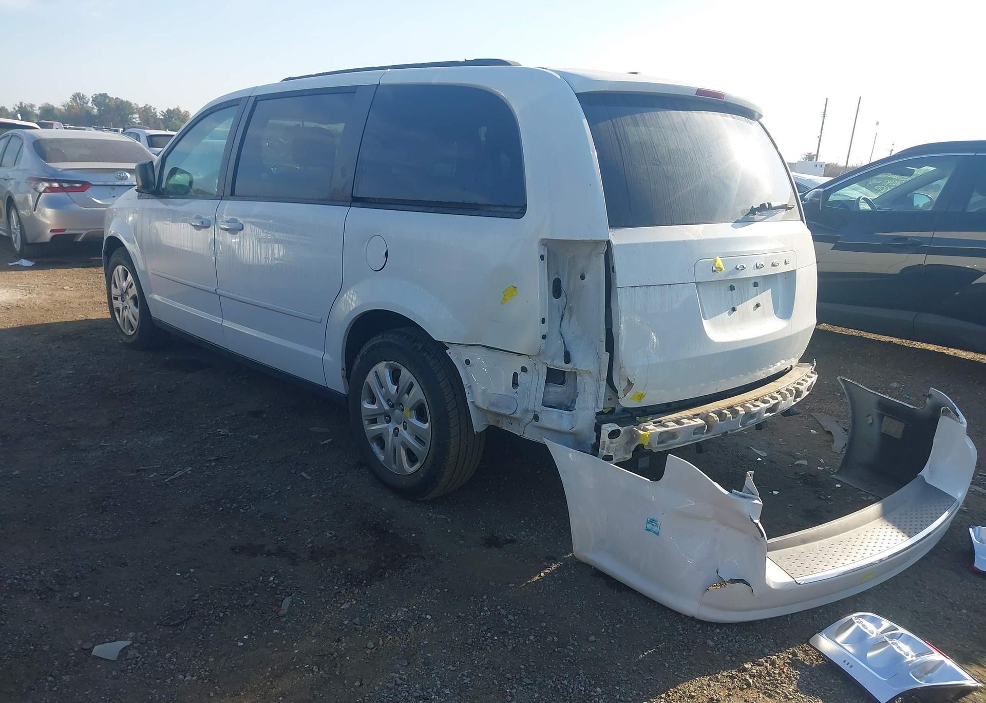 2016 DODGE GRAND CARAVAN SE