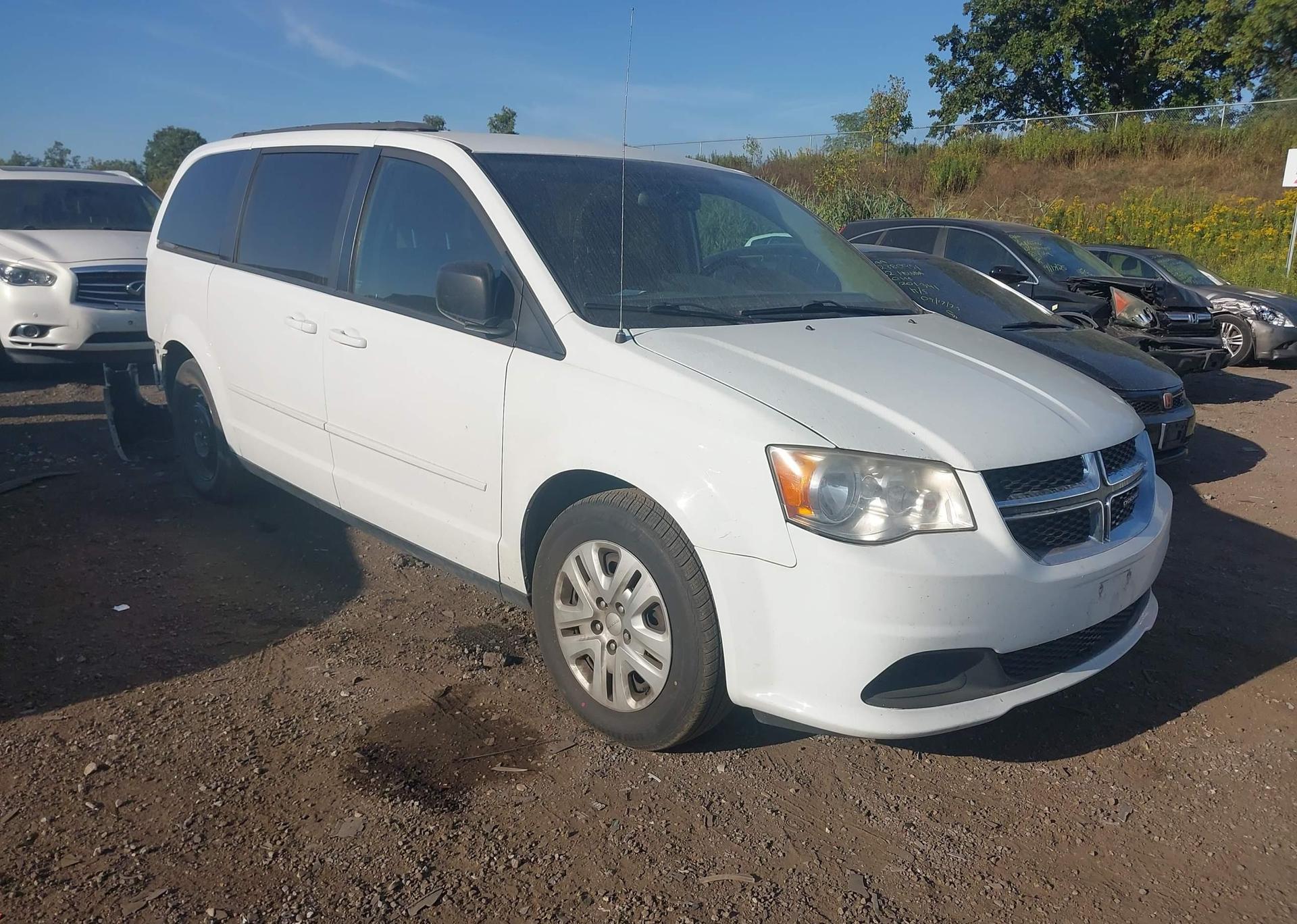 2016 DODGE GRAND CARAVAN SE