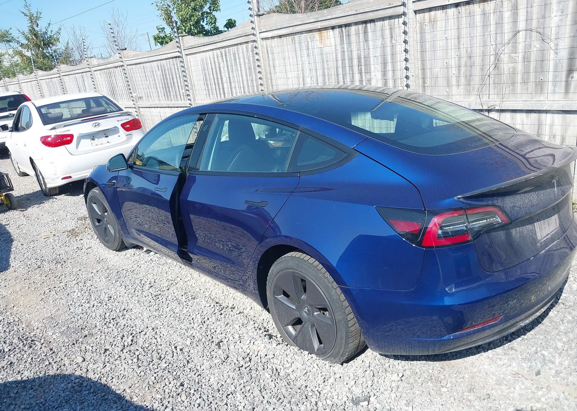 2023 TESLA MODEL 3 RWD