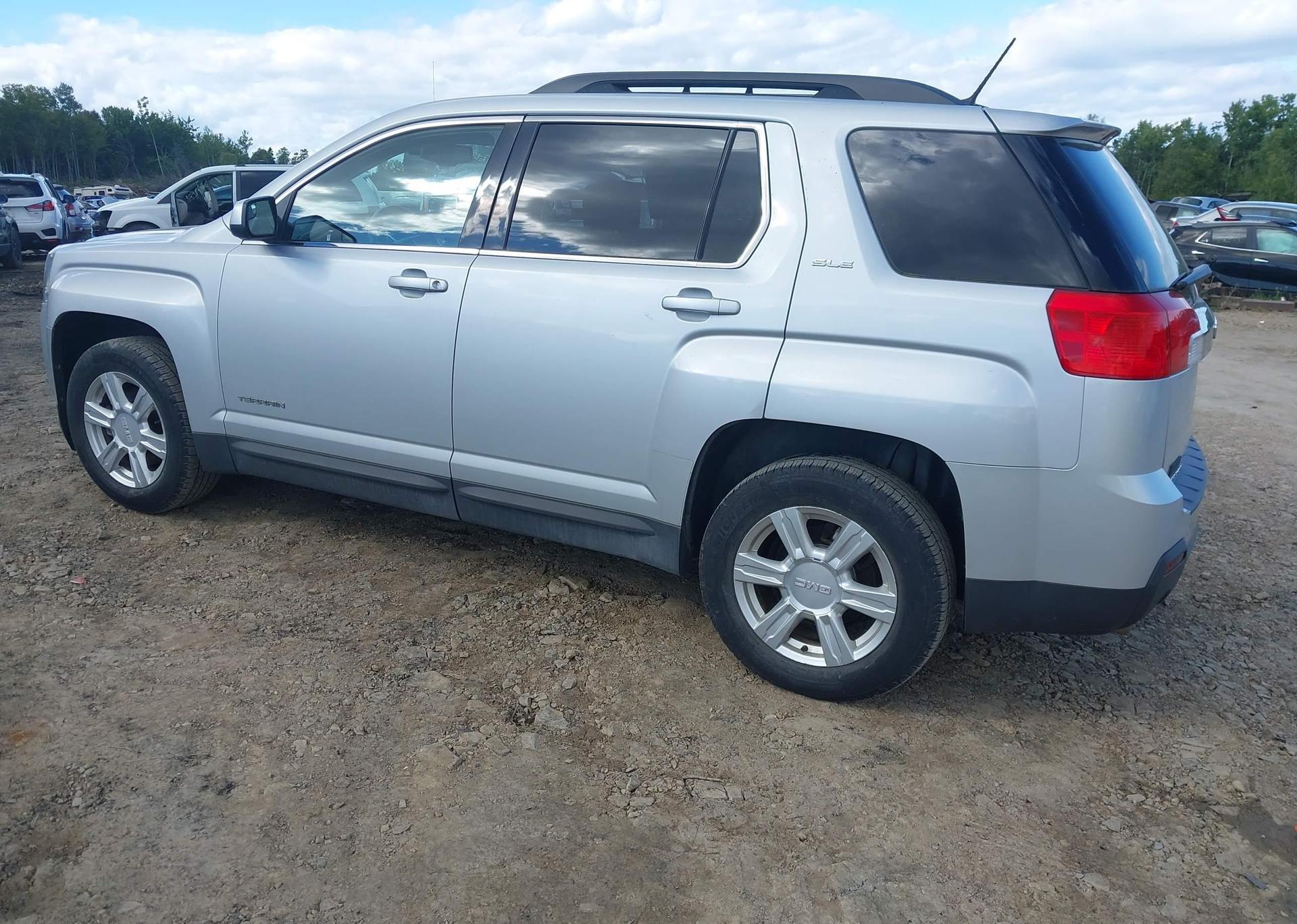 2014 GMC TERRAIN SLE-2