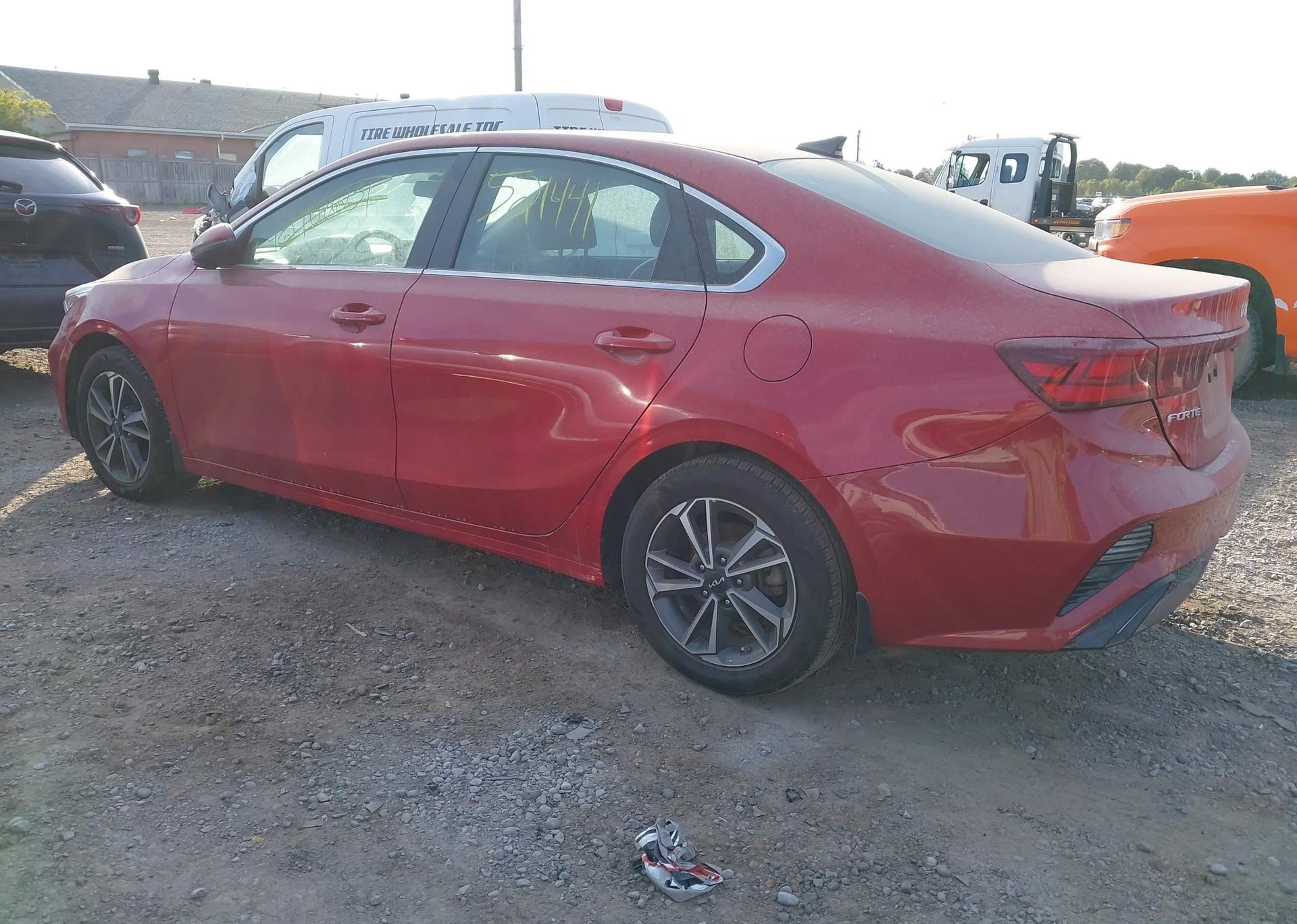 2022 KIA FORTE GT LINE