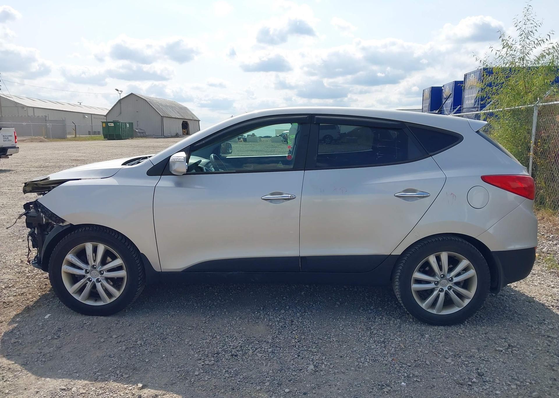 2011 HYUNDAI TUCSON GLS