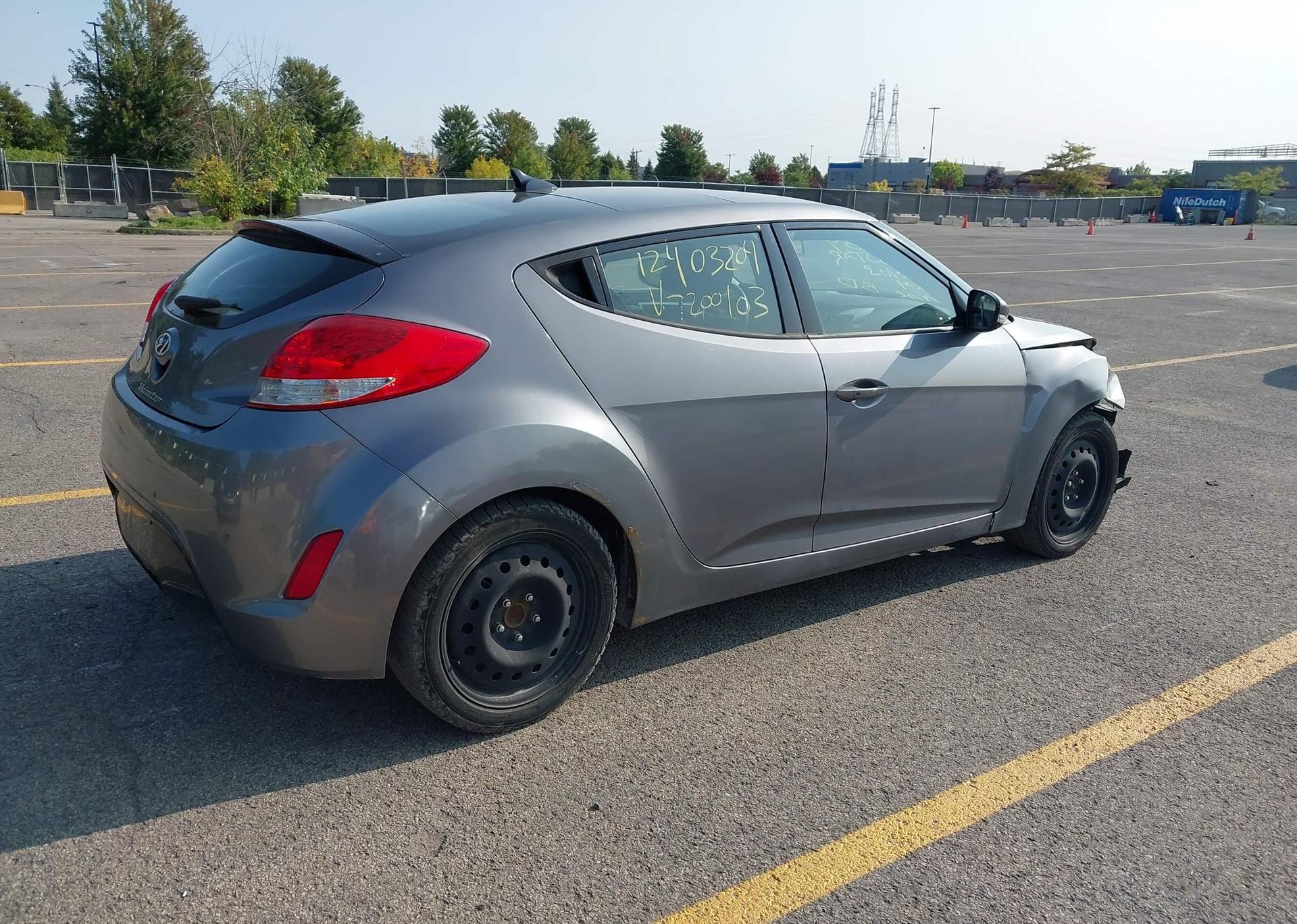 2014 HYUNDAI VELOSTER