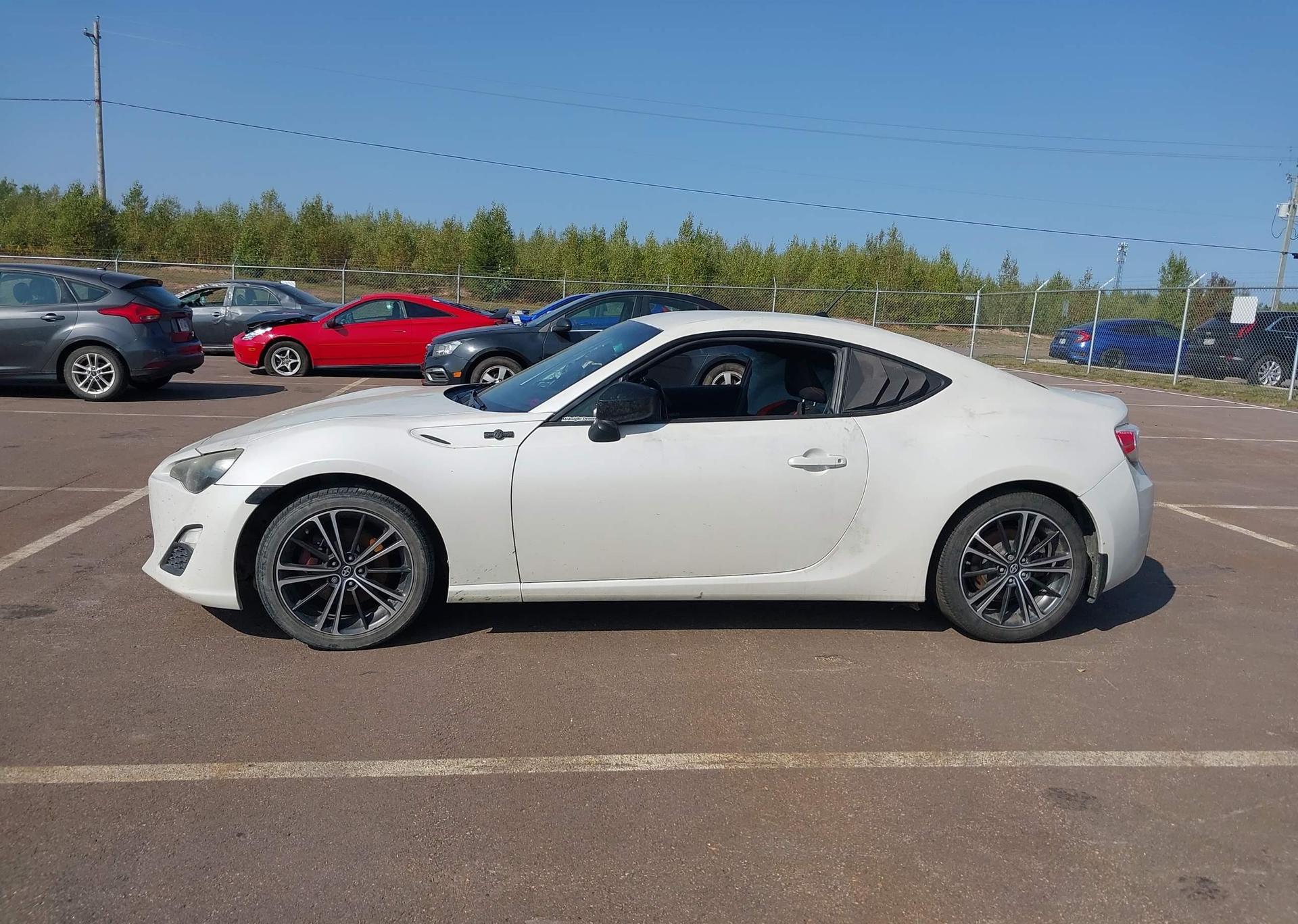 2013 TOYOTA SCION FR-S