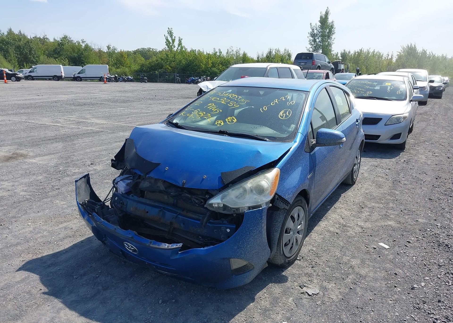 2012 TOYOTA Prius c