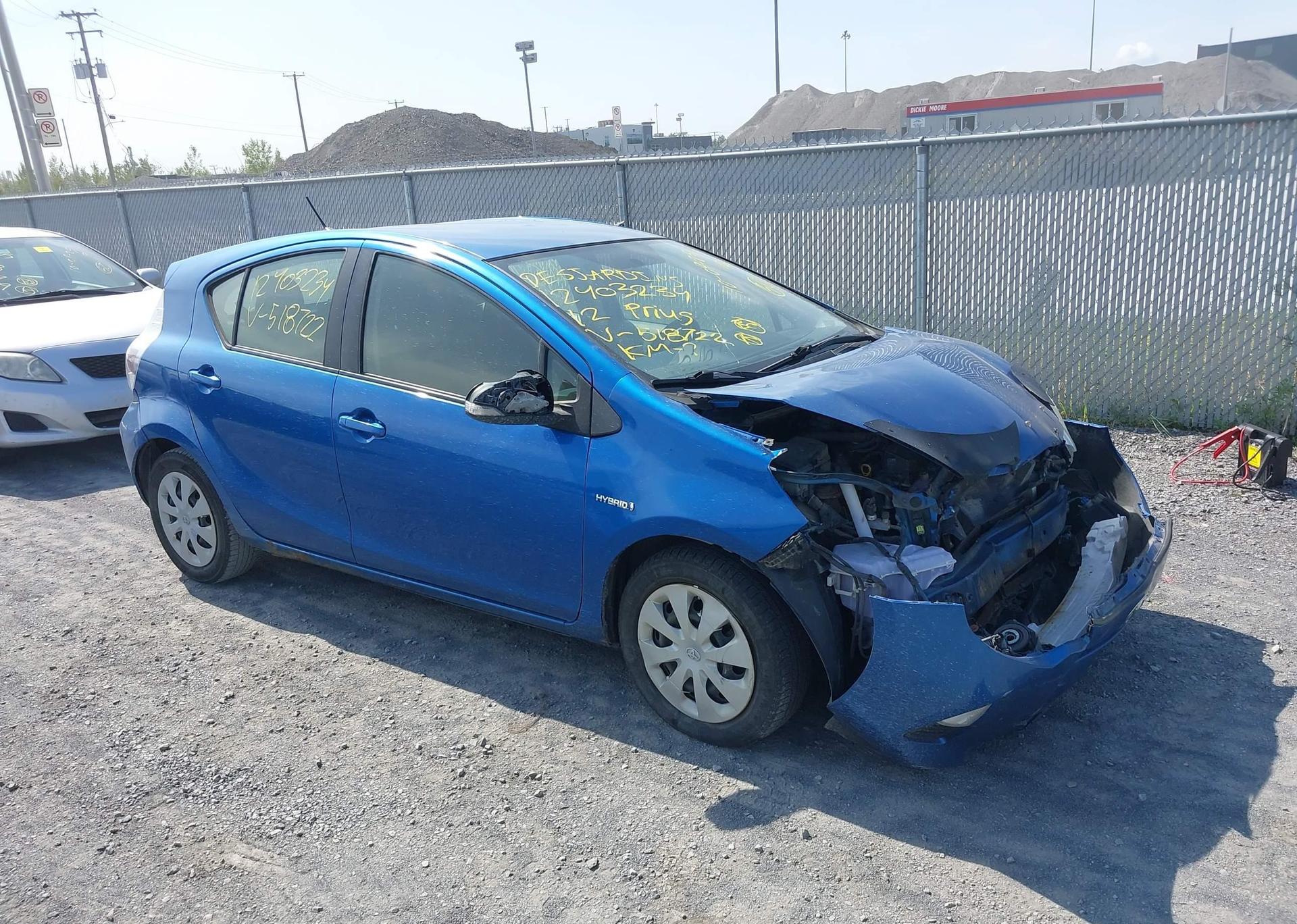 2012 TOYOTA Prius c