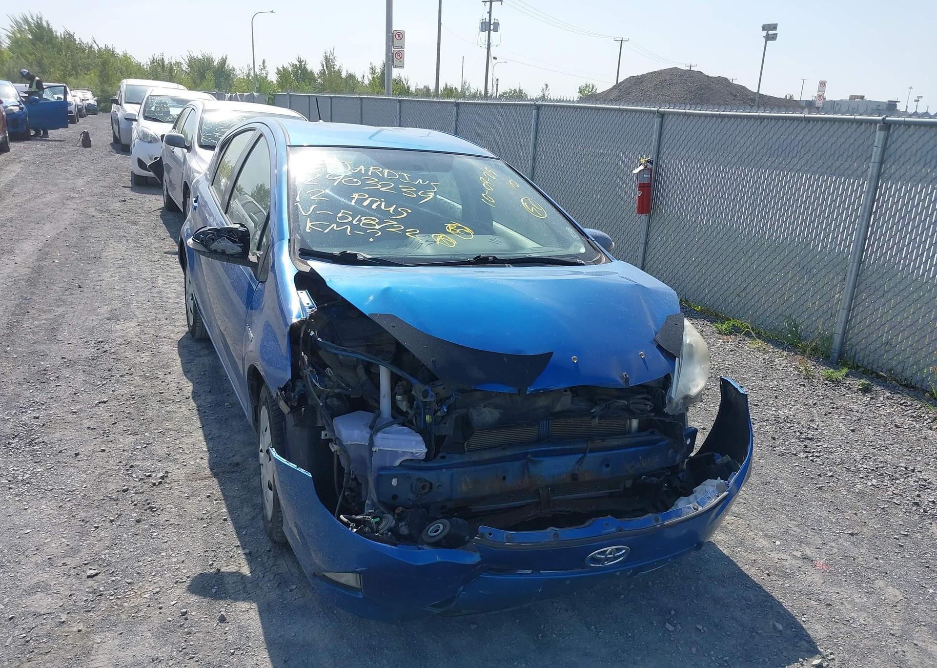 2012 TOYOTA Prius c