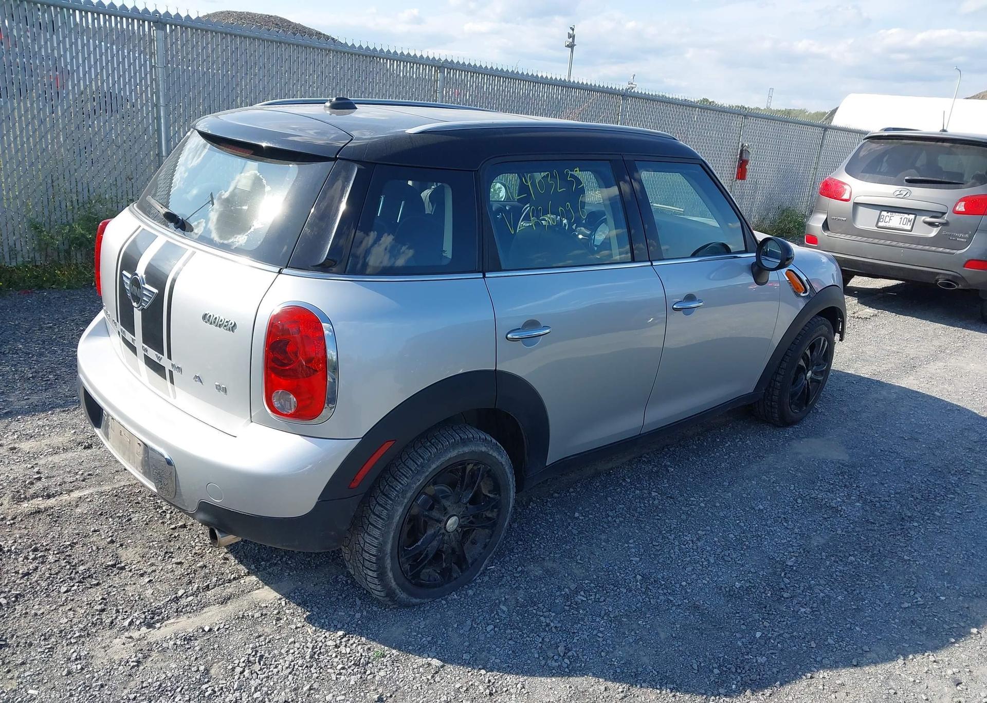 2013 MINI COUNTRYMAN COOPER