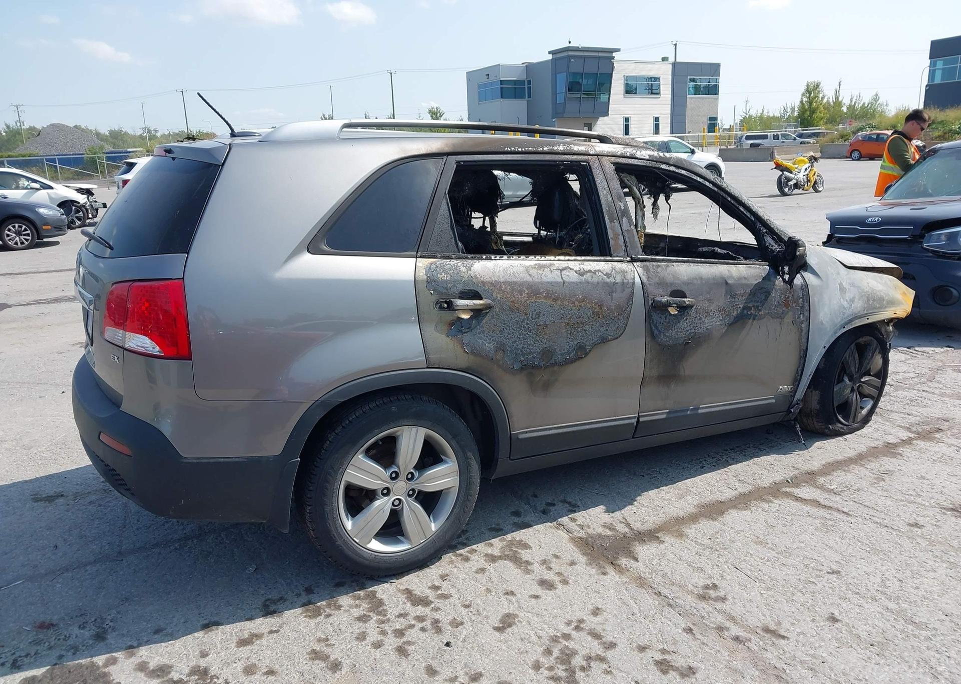 2012 KIA SORENTO EX