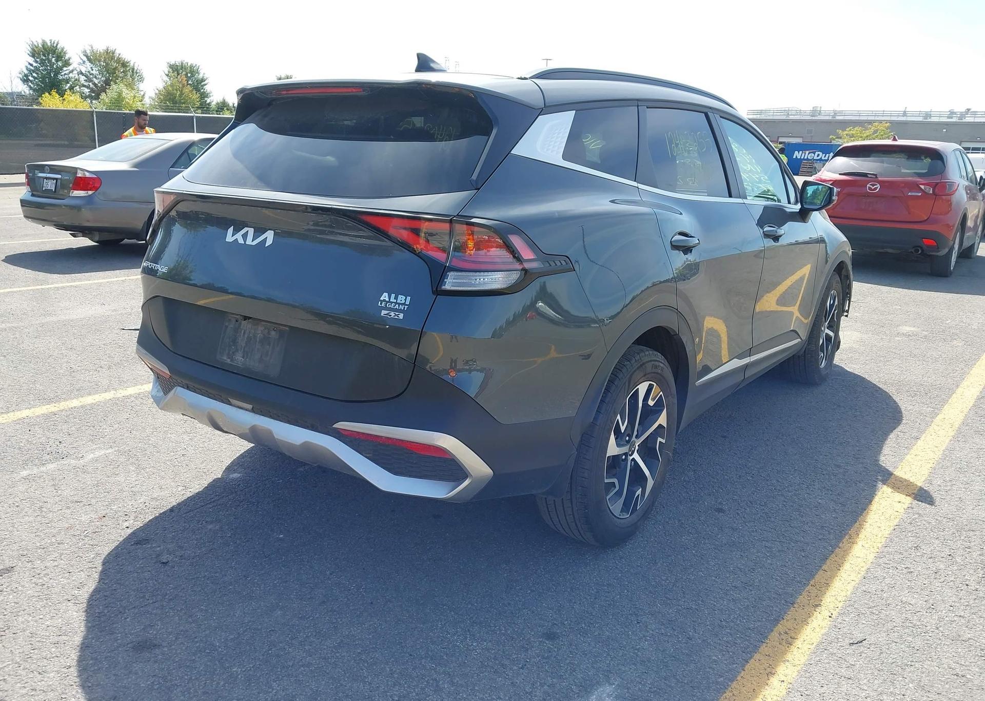 2024 KIA SPORTAGE EX