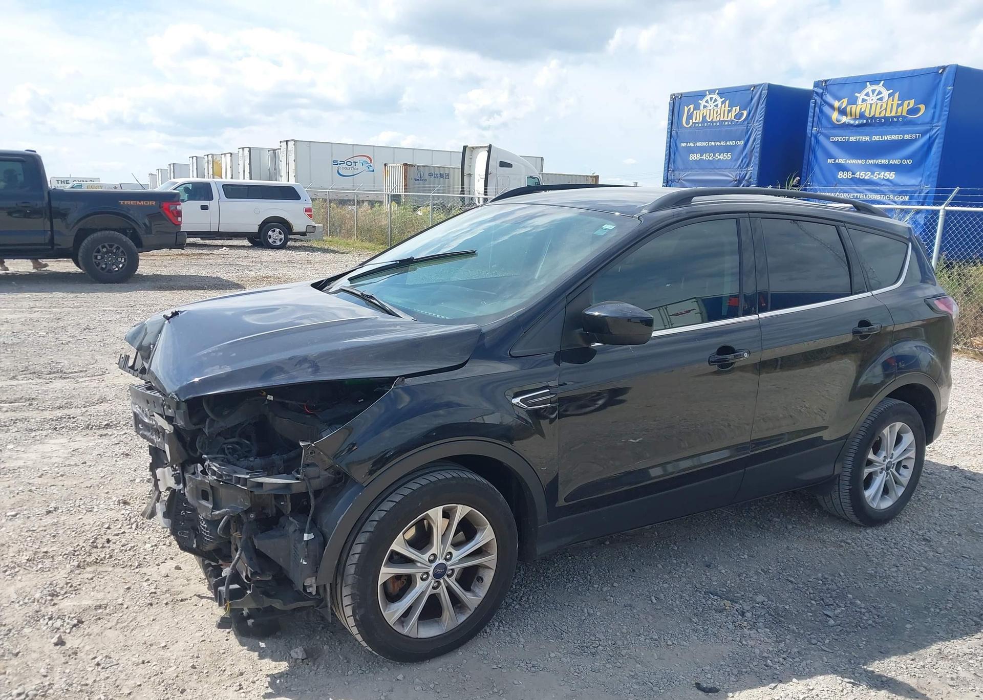 2017 FORD ESCAPE SE