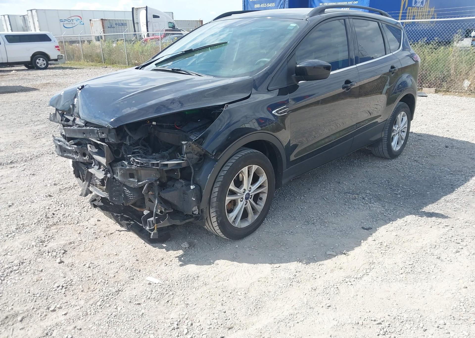 2017 FORD ESCAPE SE