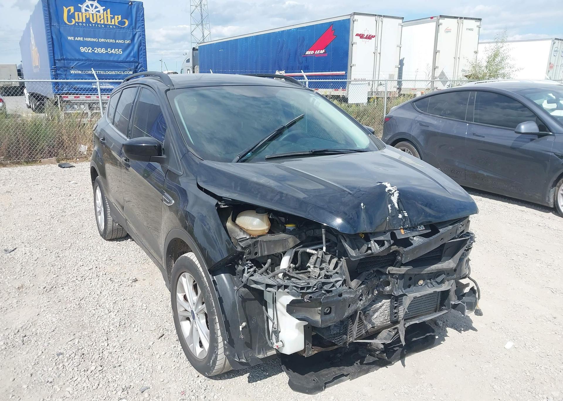 2017 FORD ESCAPE SE