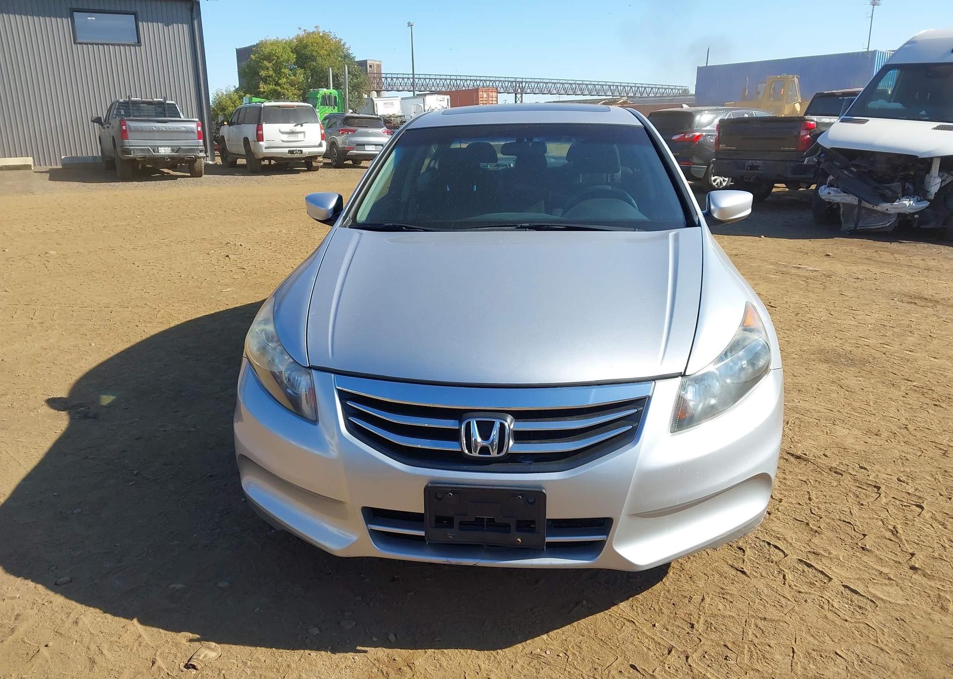 2011 HONDA ACCORD EX