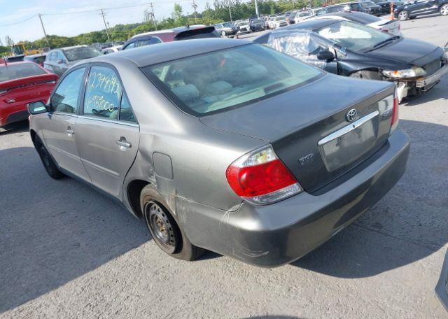 2005 TOYOTA CAMRY LE