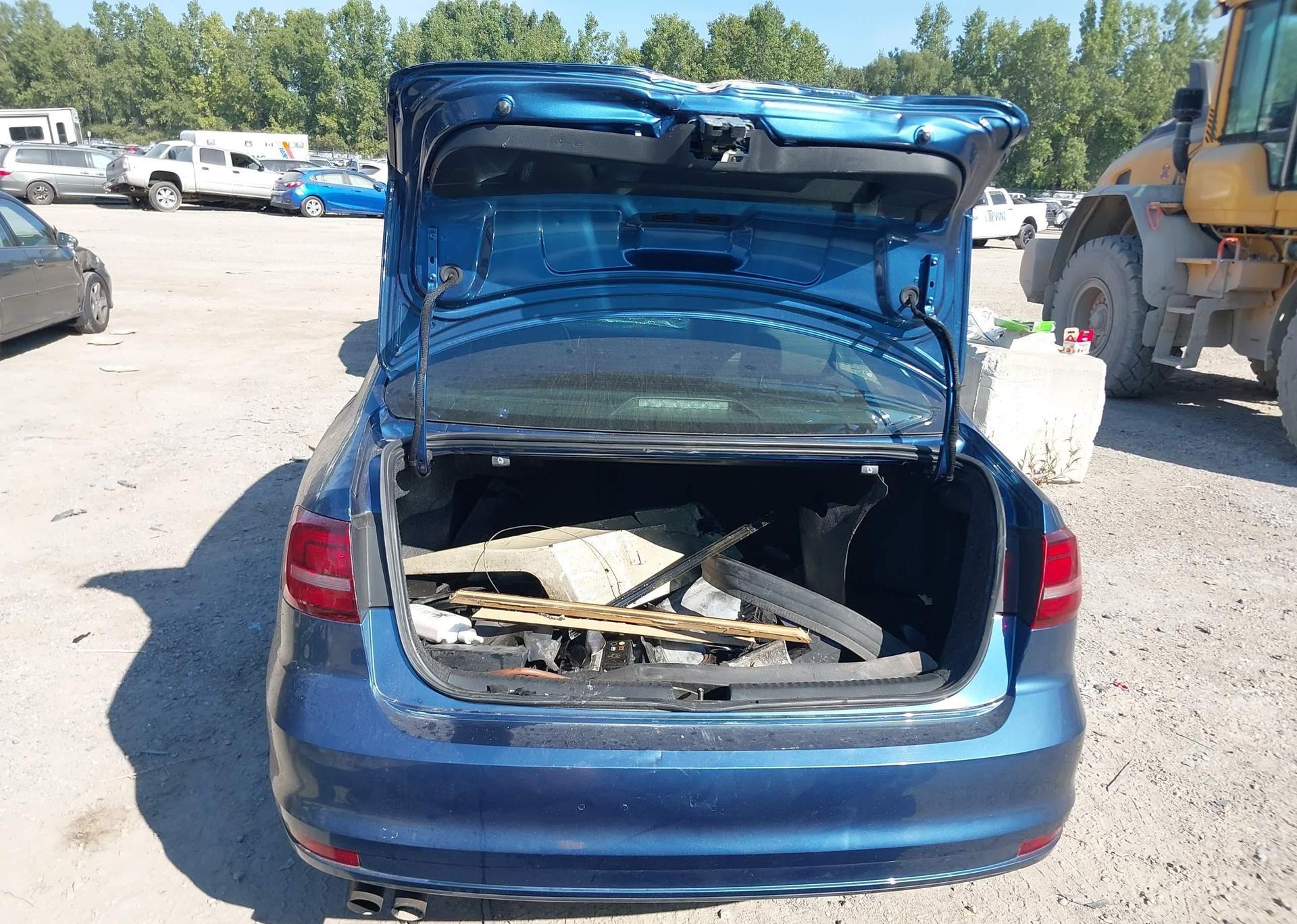 2016 VOLKSWAGEN JETTA SEL
