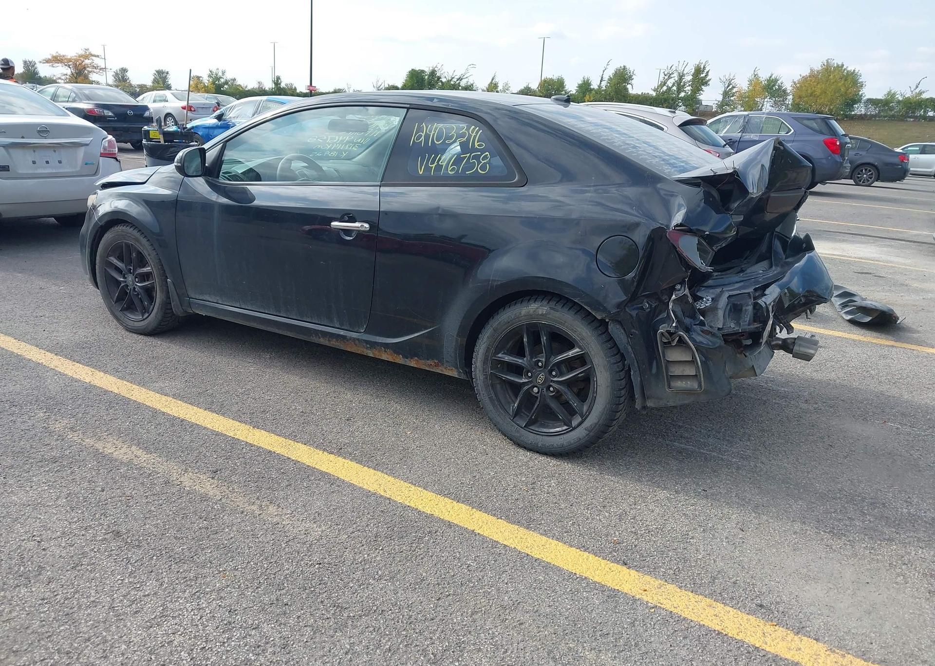 2011 KIA FORTE KOUP