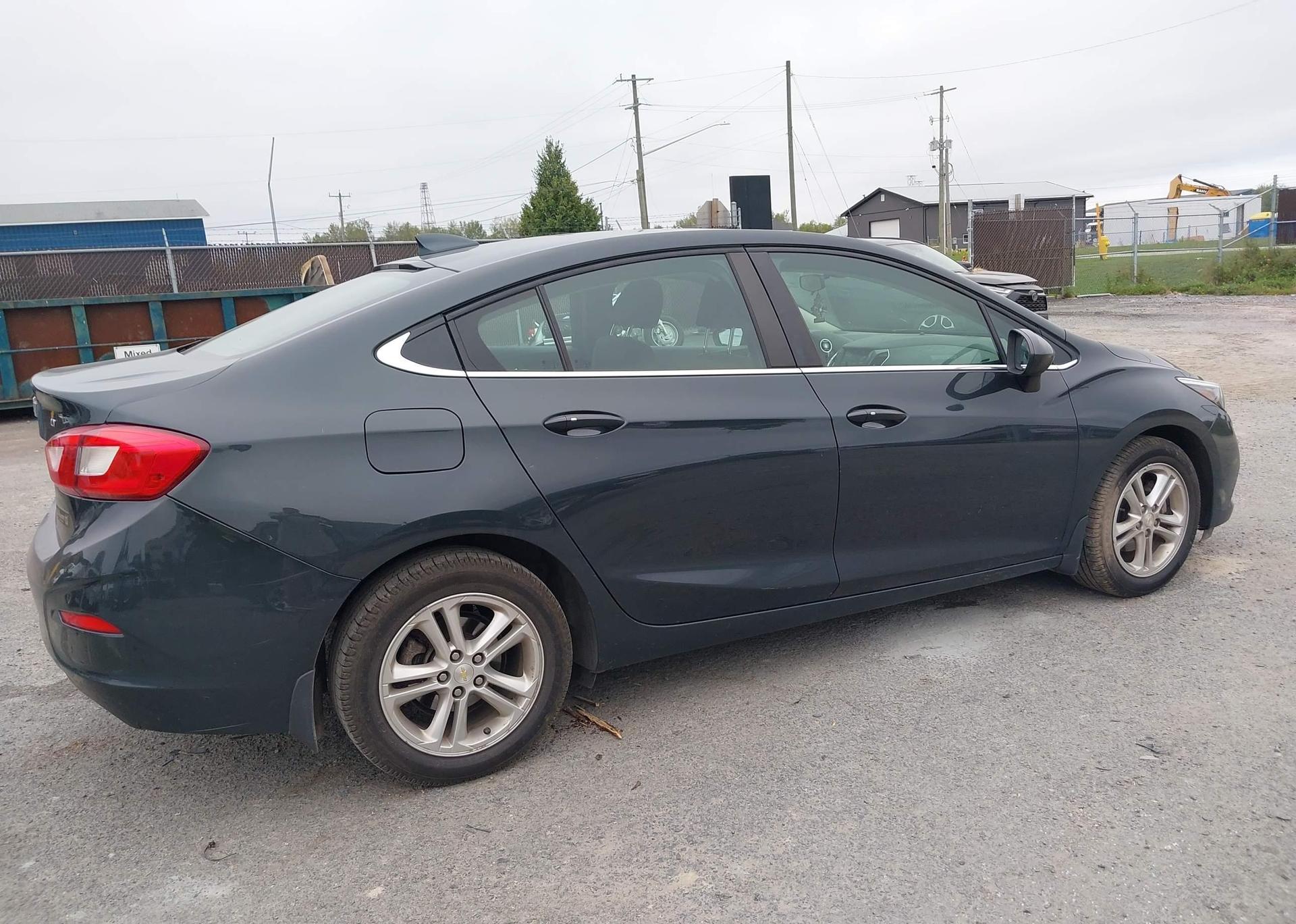 2018 CHEVROLET CRUZE LT AUTO
