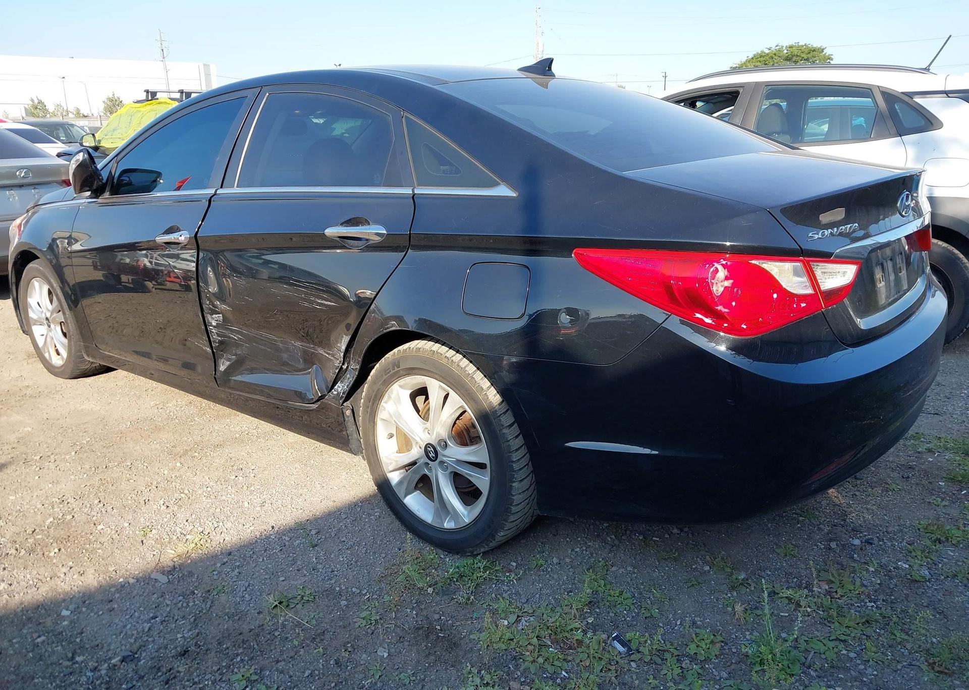 2012 HYUNDAI SONATA LIMITED