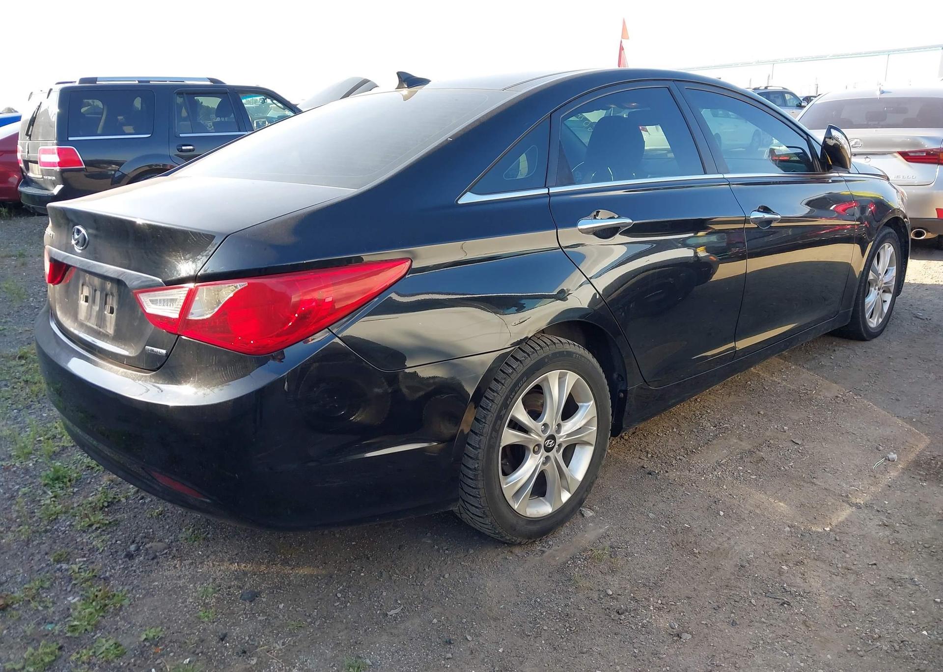 2012 HYUNDAI SONATA LIMITED
