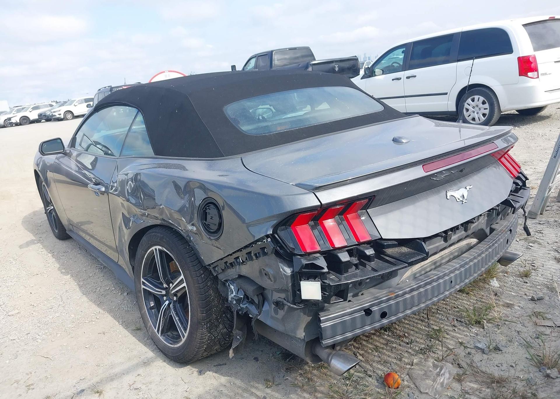 2024 FORD MUSTANG